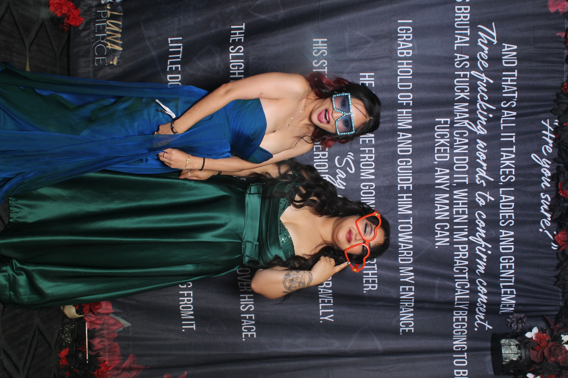 Sinners & Stardust  | View more photos from the event at v1.boothgallery.com/u/HelloPhotoBoothRental/Sinners-Stardust