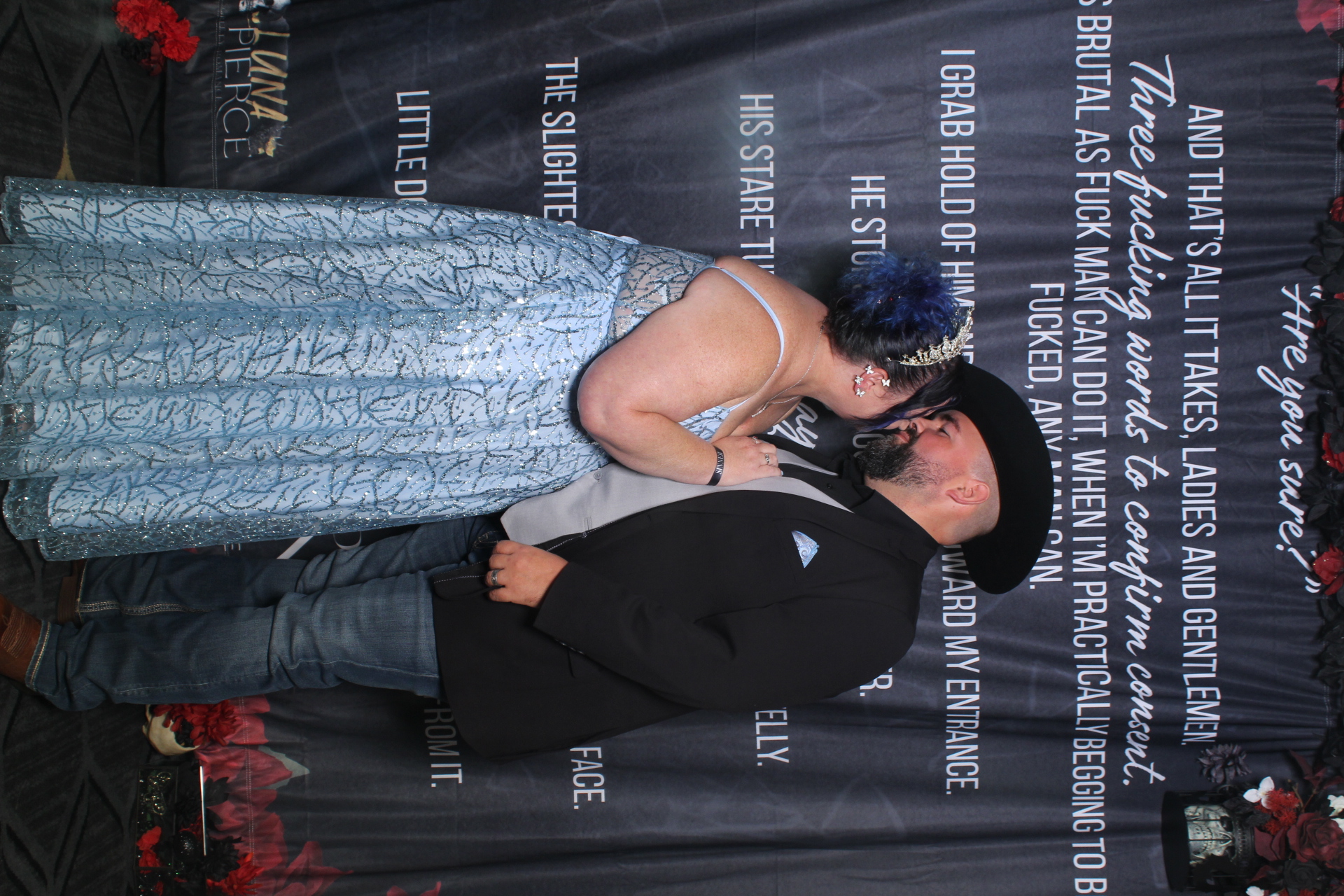 Sinners & Stardust  | View more photos from the event at v1.boothgallery.com/u/HelloPhotoBoothRental/Sinners-Stardust