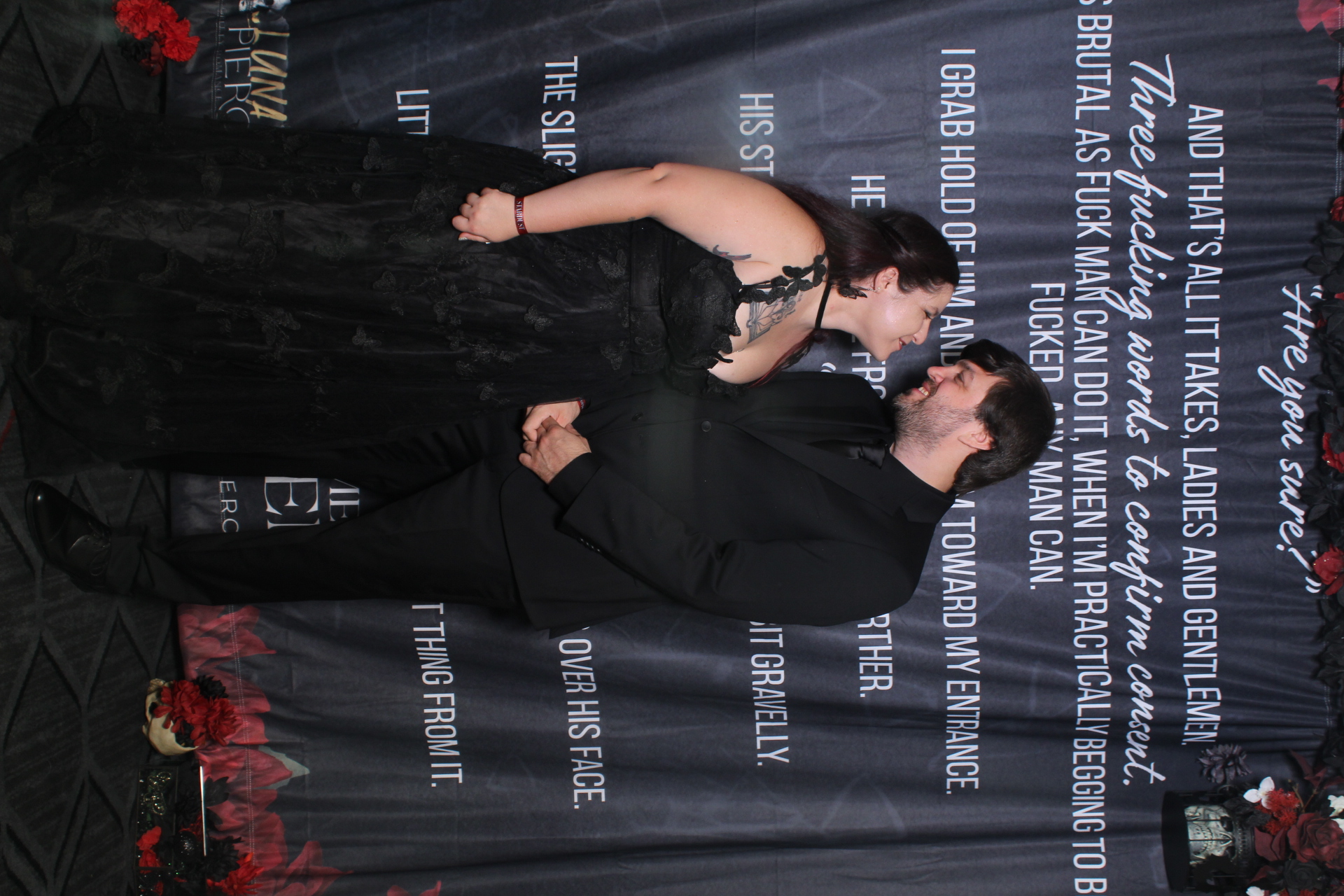 Sinners & Stardust  | View more photos from the event at v1.boothgallery.com/u/HelloPhotoBoothRental/Sinners-Stardust