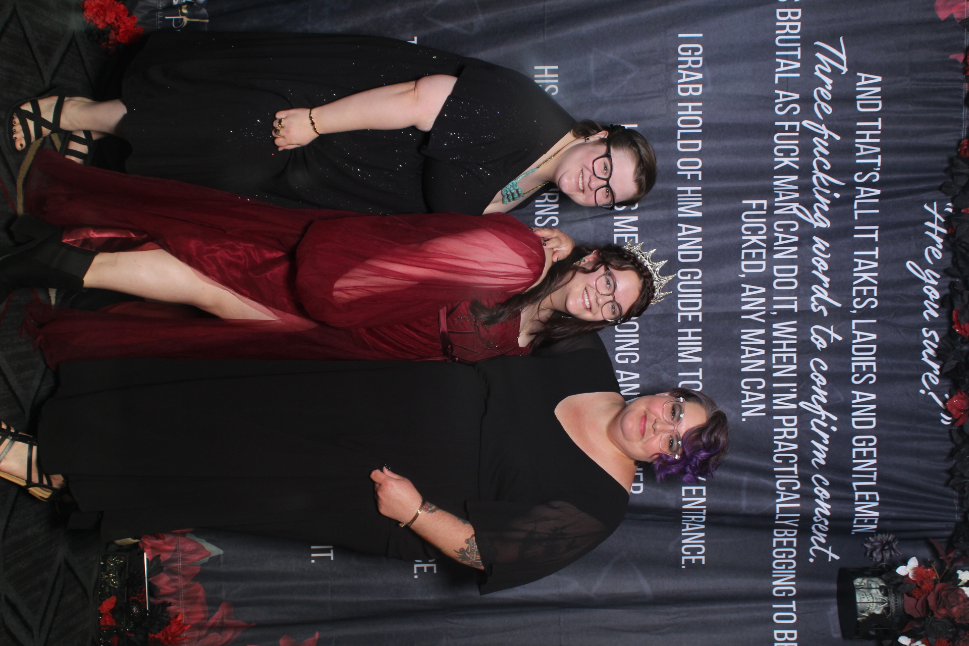 Sinners & Stardust  | View more photos from the event at v1.boothgallery.com/u/HelloPhotoBoothRental/Sinners-Stardust