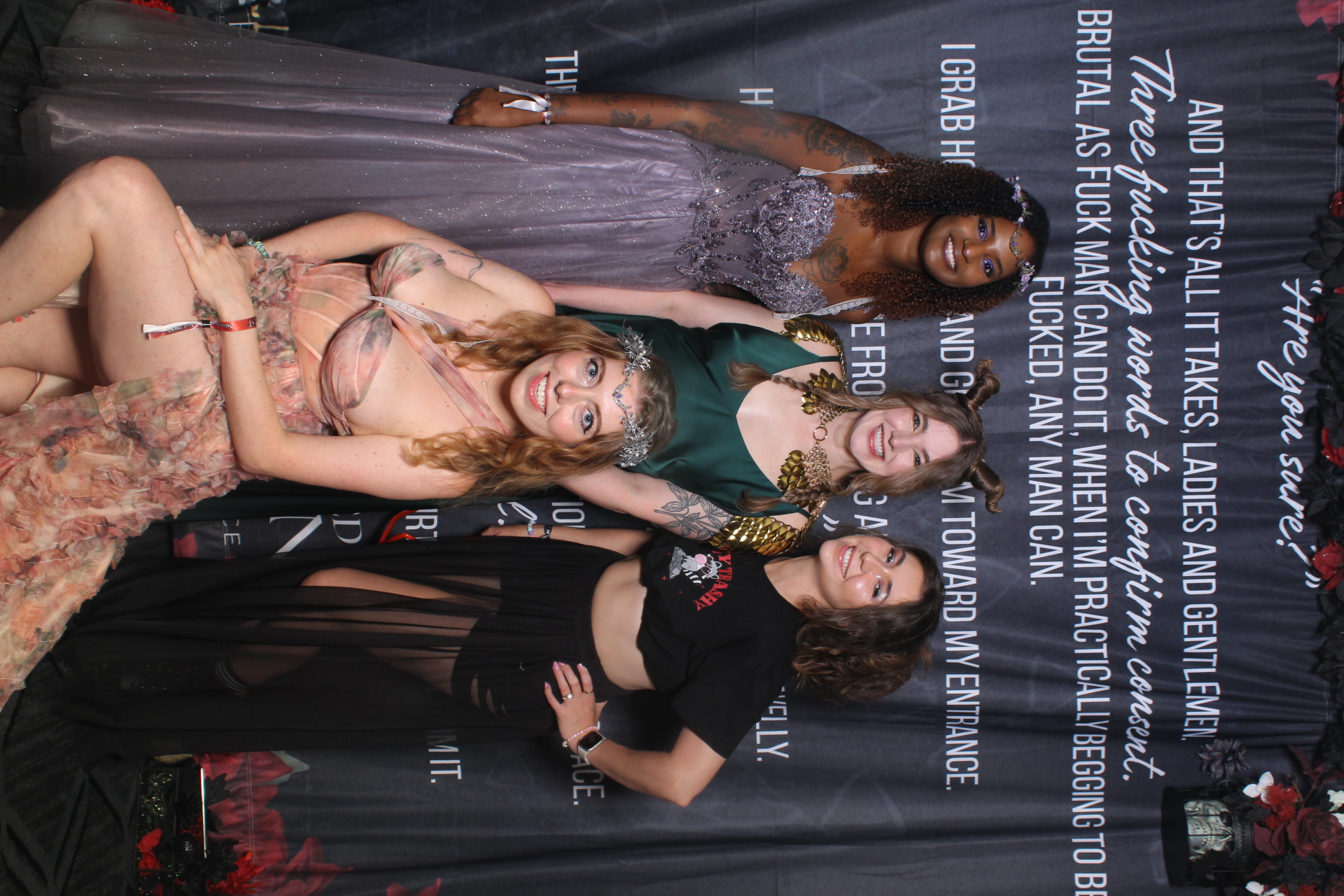 Sinners & Stardust  | View more photos from the event at v1.boothgallery.com/u/HelloPhotoBoothRental/Sinners-Stardust