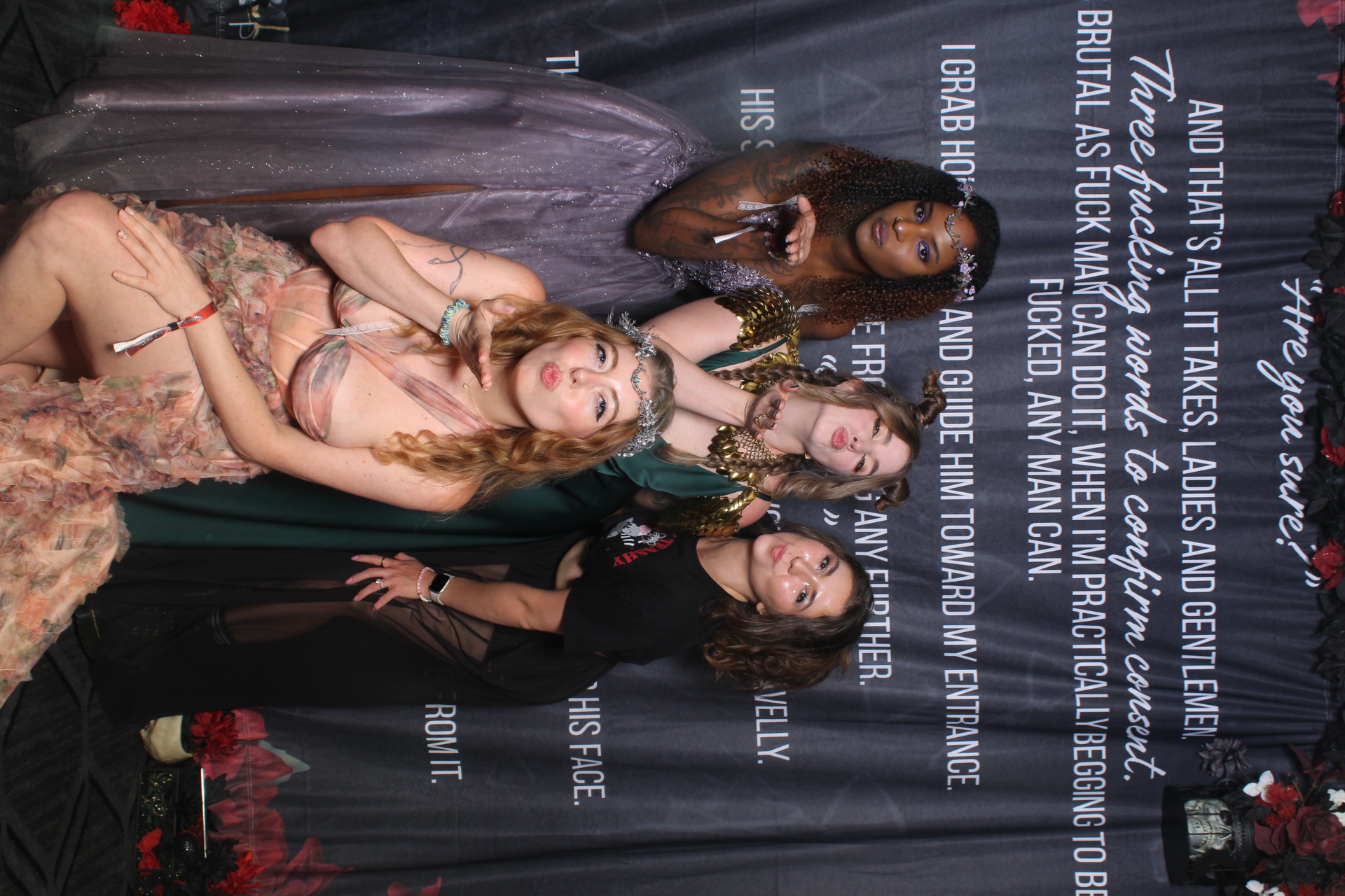 Sinners & Stardust  | View more photos from the event at v1.boothgallery.com/u/HelloPhotoBoothRental/Sinners-Stardust