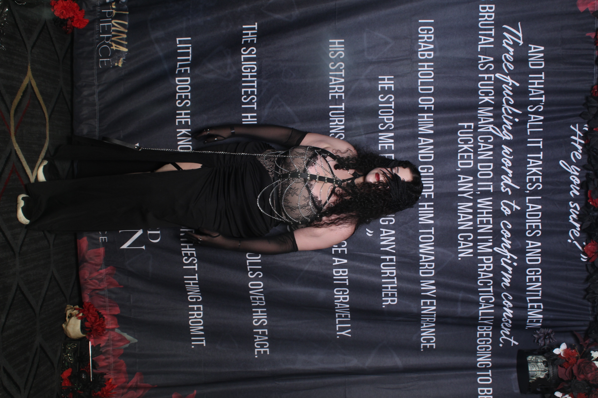 Sinners & Stardust  | View more photos from the event at v1.boothgallery.com/u/HelloPhotoBoothRental/Sinners-Stardust