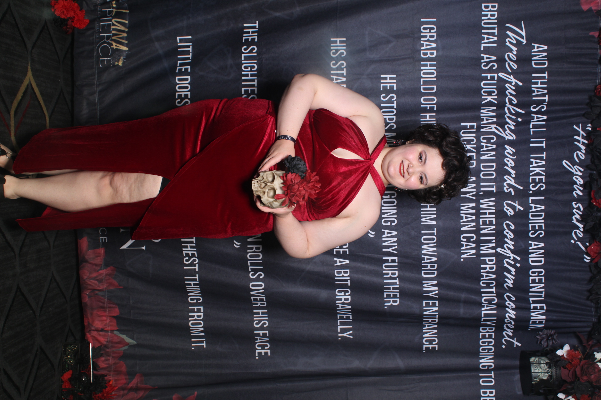 Sinners & Stardust  | View more photos from the event at v1.boothgallery.com/u/HelloPhotoBoothRental/Sinners-Stardust