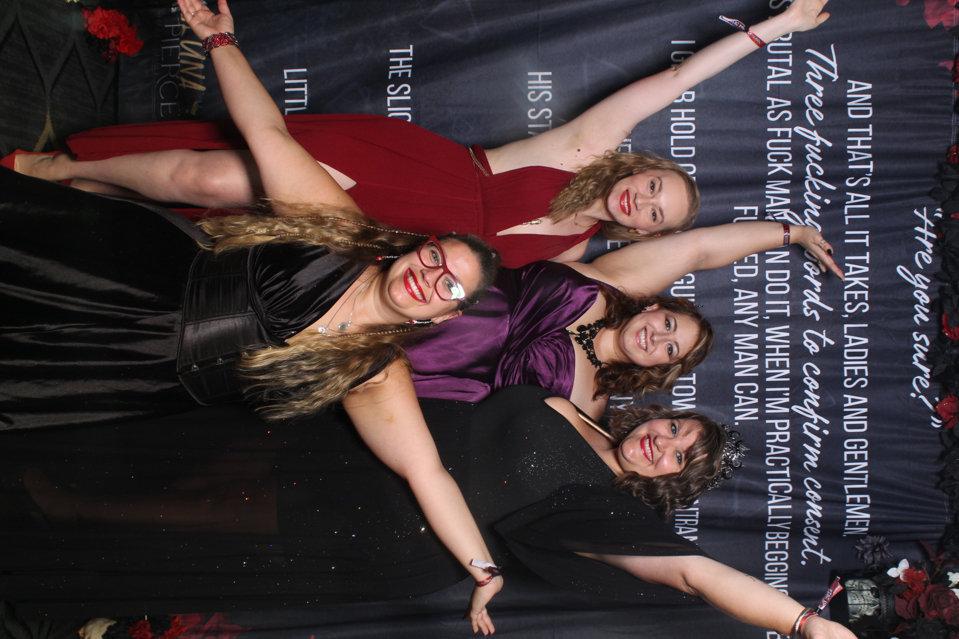 Sinners & Stardust  | View more photos from the event at v1.boothgallery.com/u/HelloPhotoBoothRental/Sinners-Stardust