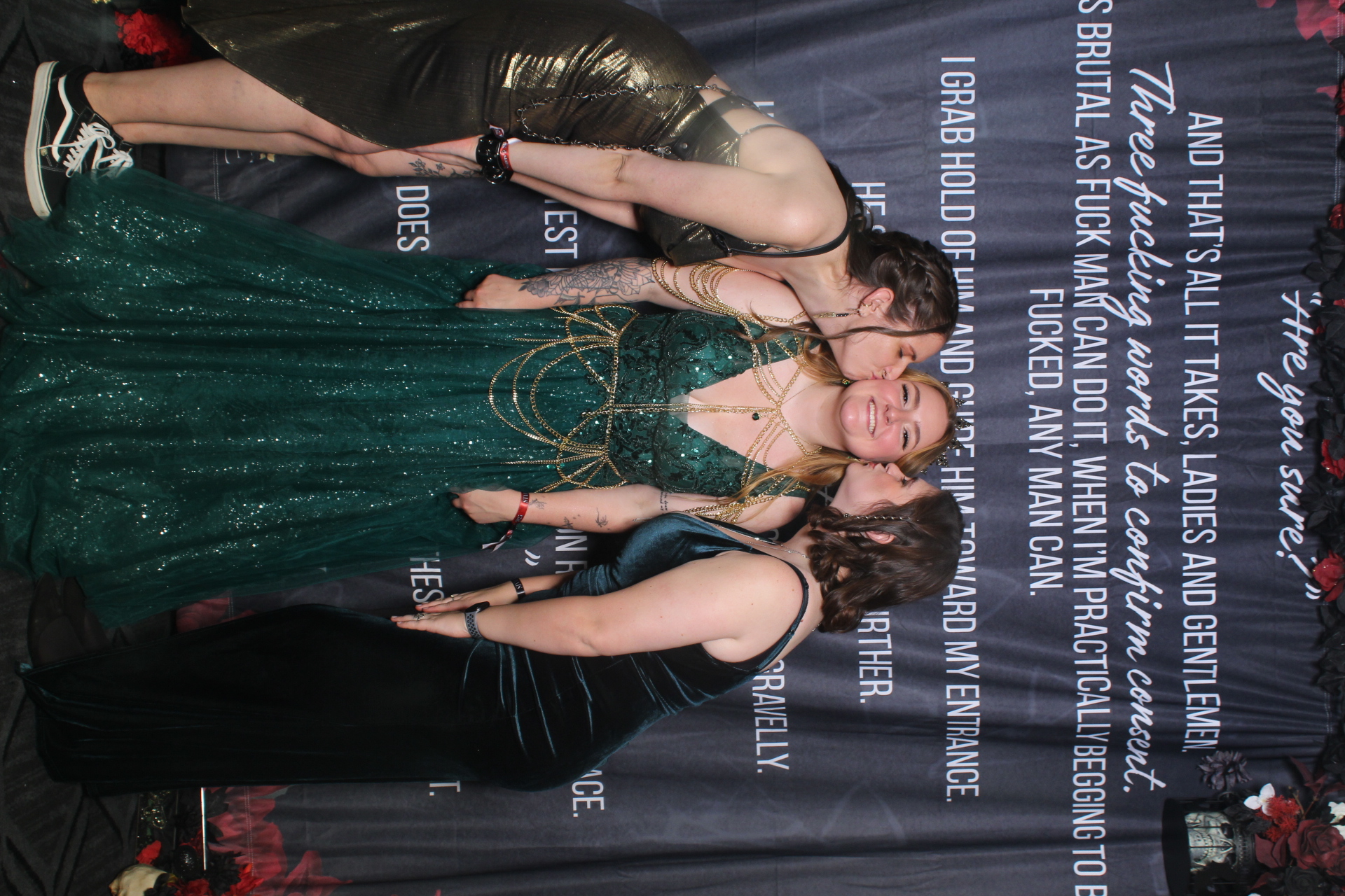 Sinners & Stardust  | View more photos from the event at v1.boothgallery.com/u/HelloPhotoBoothRental/Sinners-Stardust