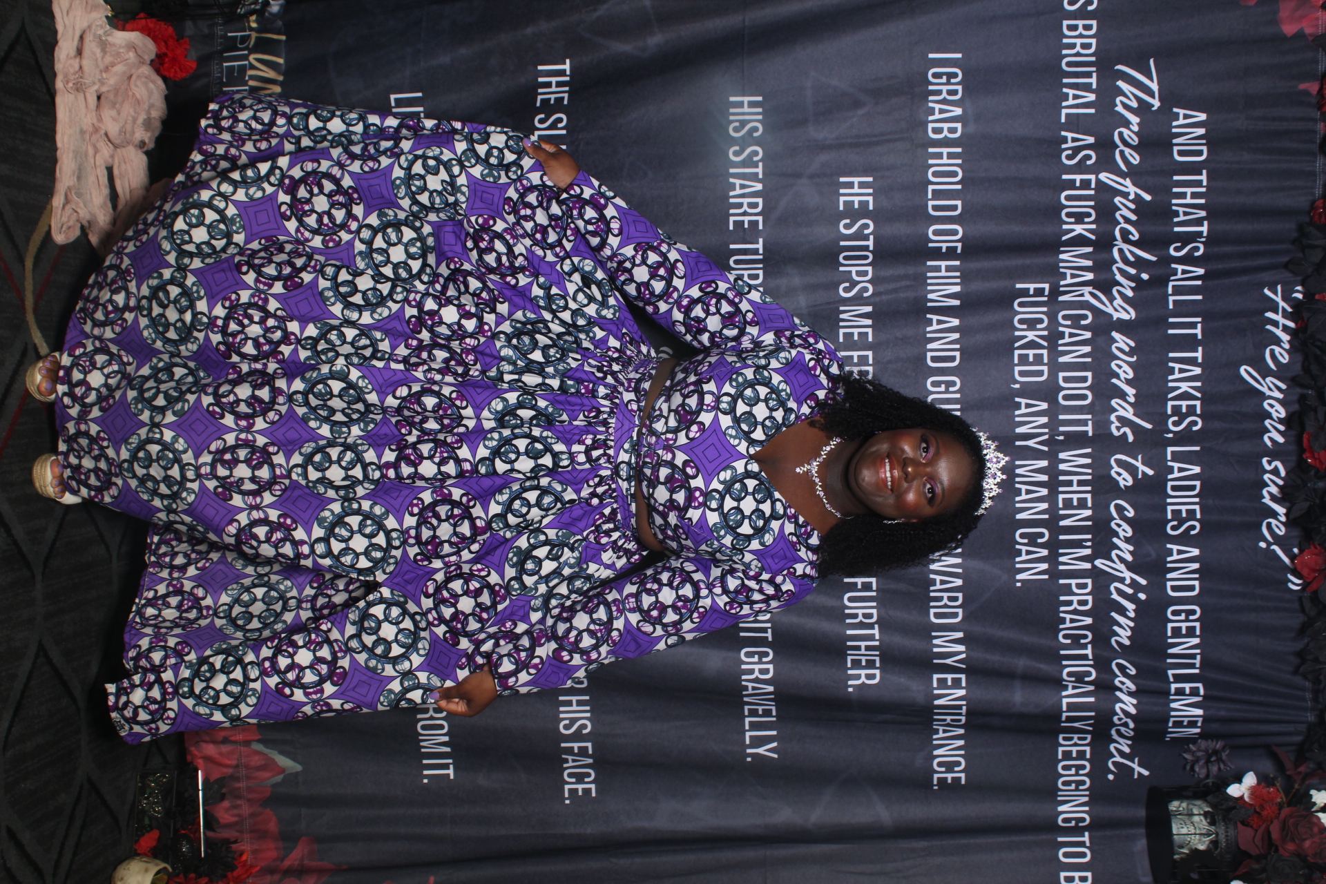 Sinners & Stardust  | View more photos from the event at v1.boothgallery.com/u/HelloPhotoBoothRental/Sinners-Stardust