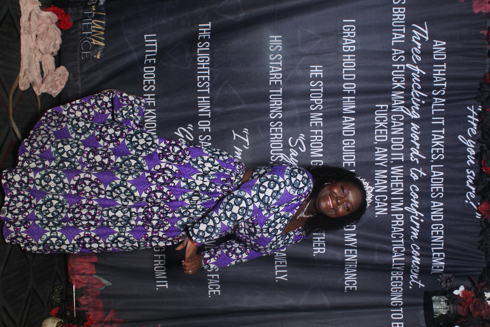 Sinners & Stardust  | View more photos from the event at v1.boothgallery.com/u/HelloPhotoBoothRental/Sinners-Stardust