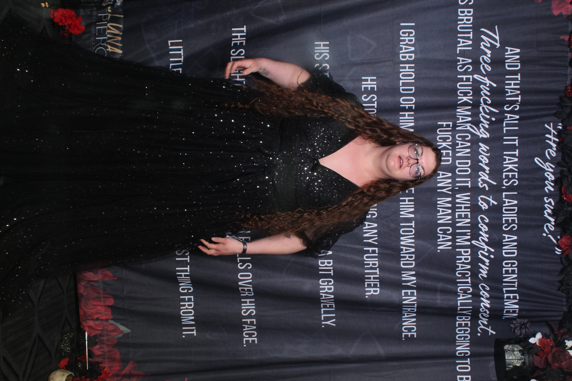 Sinners & Stardust  | View more photos from the event at v1.boothgallery.com/u/HelloPhotoBoothRental/Sinners-Stardust