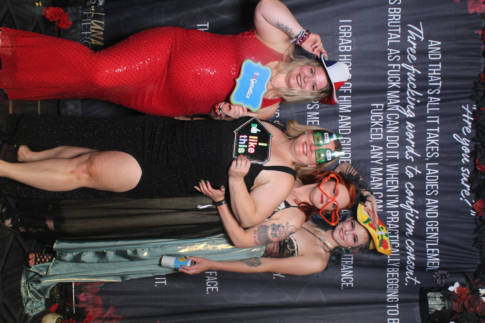 Sinners & Stardust  | View more photos from the event at v1.boothgallery.com/u/HelloPhotoBoothRental/Sinners-Stardust