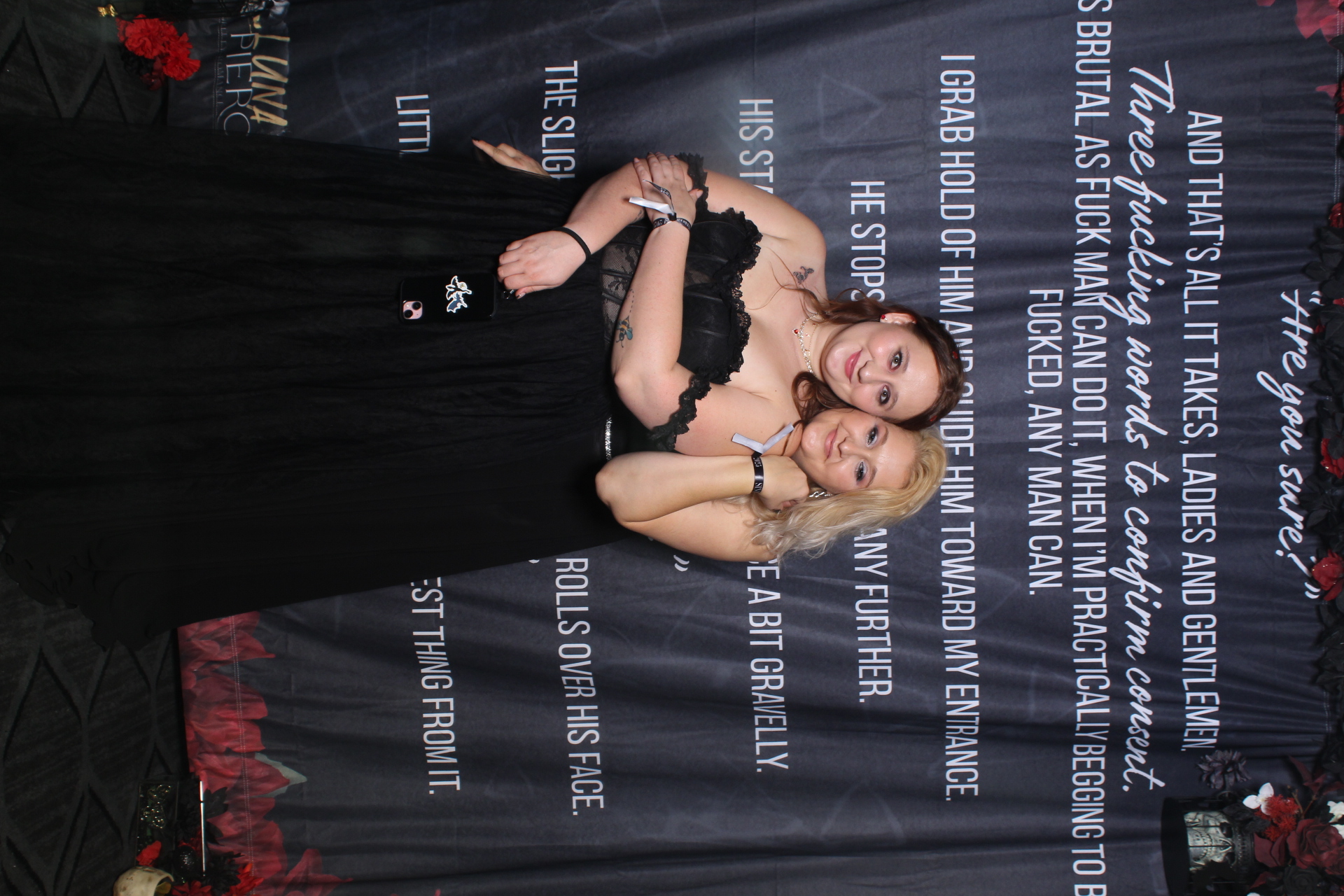 Sinners & Stardust  | View more photos from the event at v1.boothgallery.com/u/HelloPhotoBoothRental/Sinners-Stardust