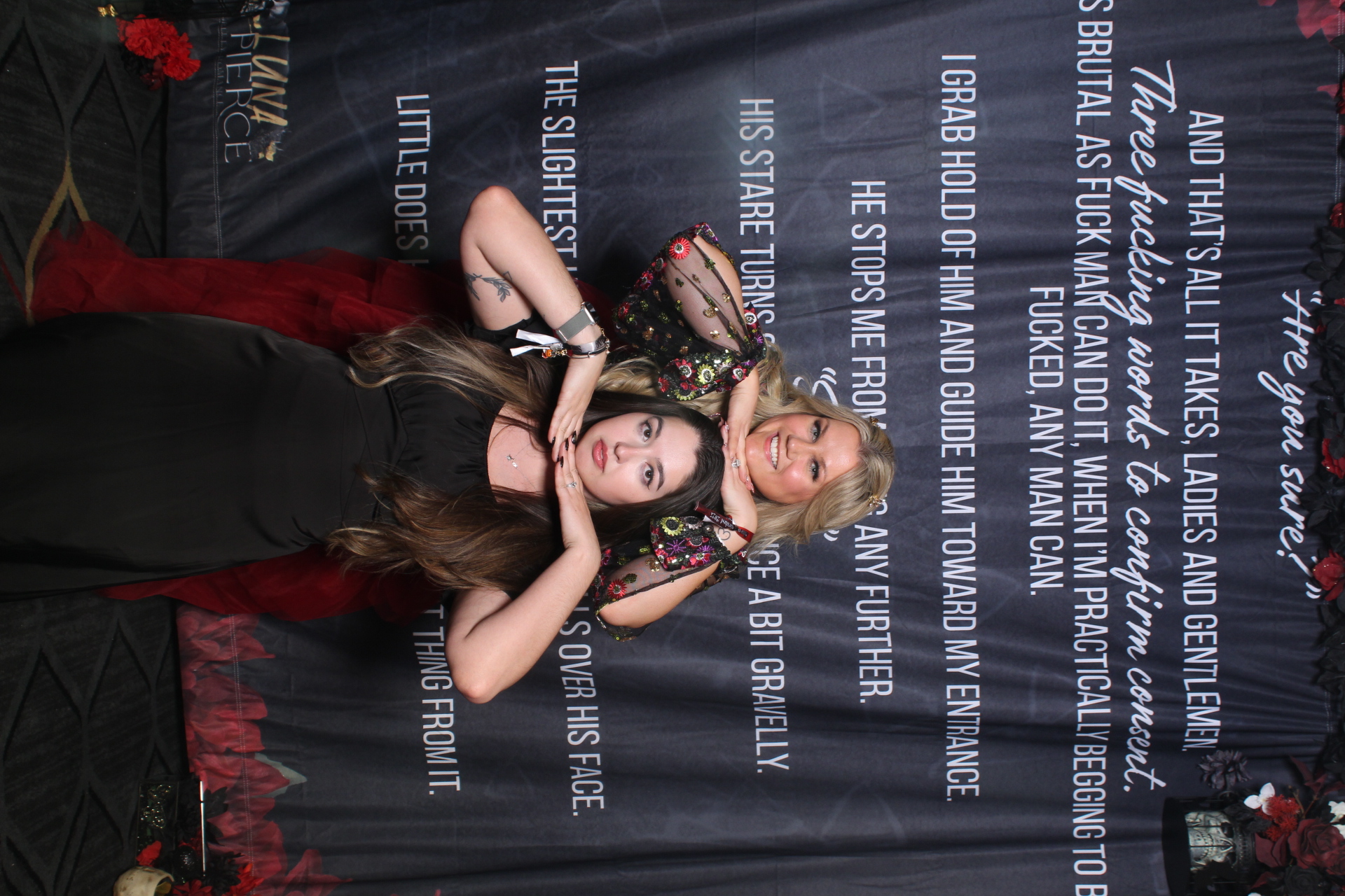 Sinners & Stardust  | View more photos from the event at v1.boothgallery.com/u/HelloPhotoBoothRental/Sinners-Stardust