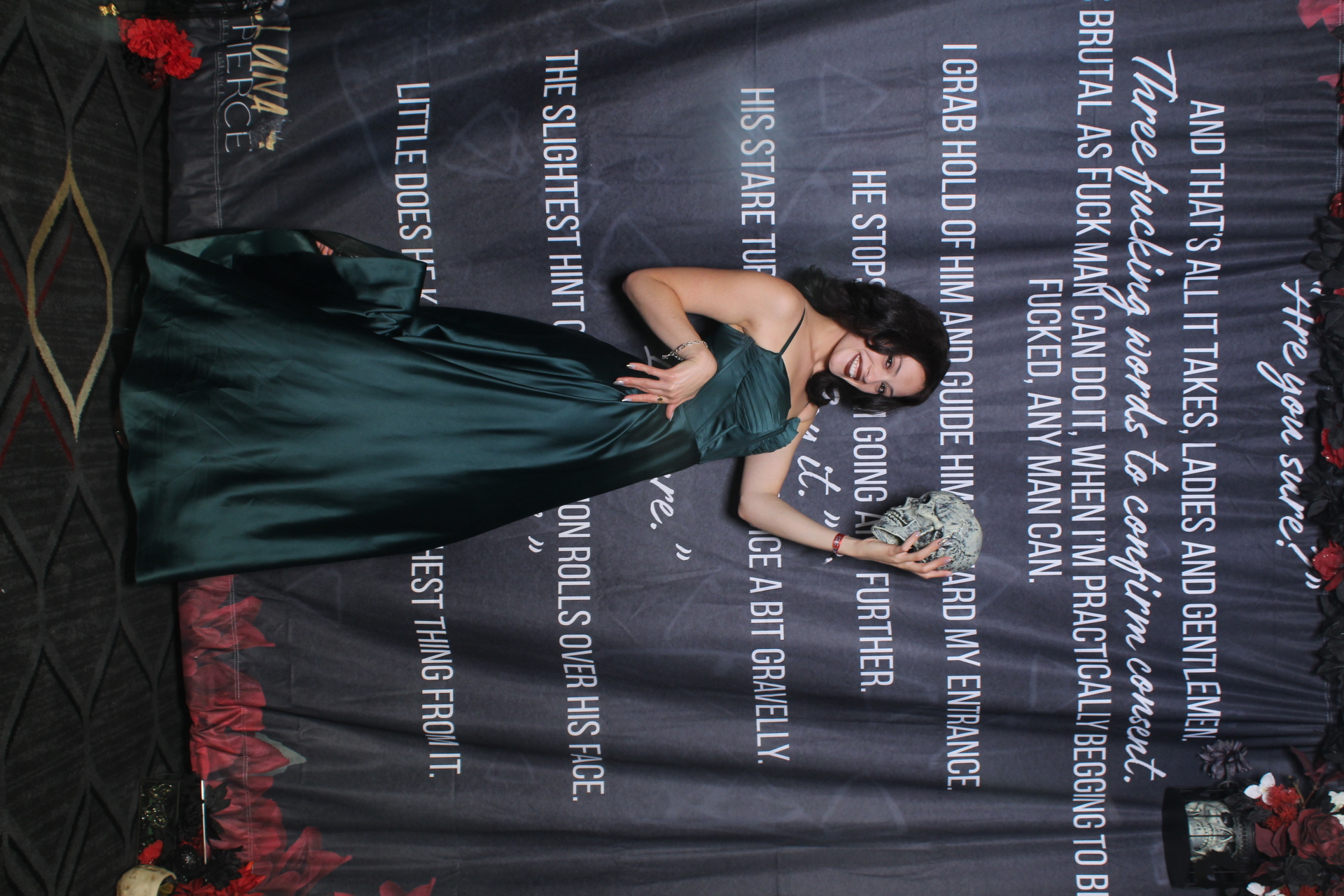 Sinners & Stardust  | View more photos from the event at v1.boothgallery.com/u/HelloPhotoBoothRental/Sinners-Stardust