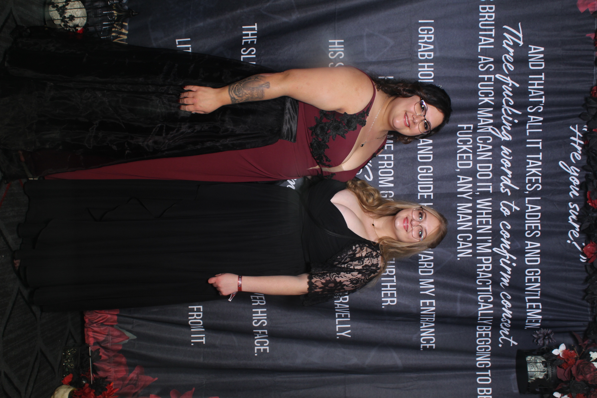 Sinners & Stardust  | View more photos from the event at v1.boothgallery.com/u/HelloPhotoBoothRental/Sinners-Stardust