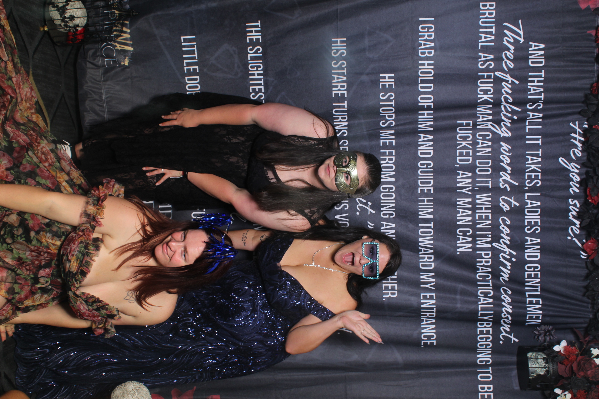 Sinners & Stardust  | View more photos from the event at v1.boothgallery.com/u/HelloPhotoBoothRental/Sinners-Stardust