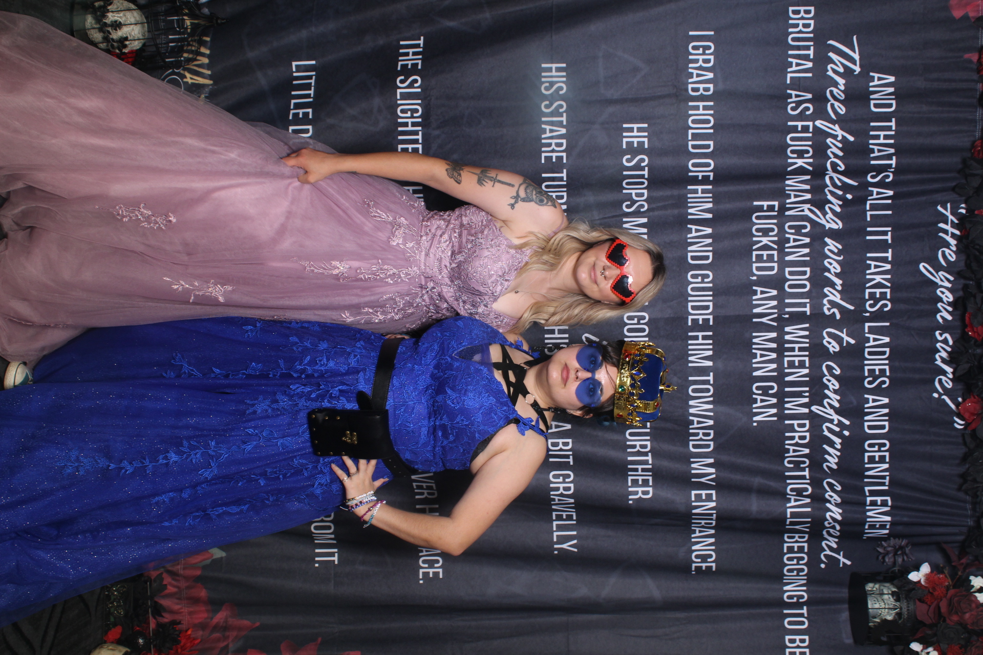 Sinners & Stardust  | View more photos from the event at v1.boothgallery.com/u/HelloPhotoBoothRental/Sinners-Stardust