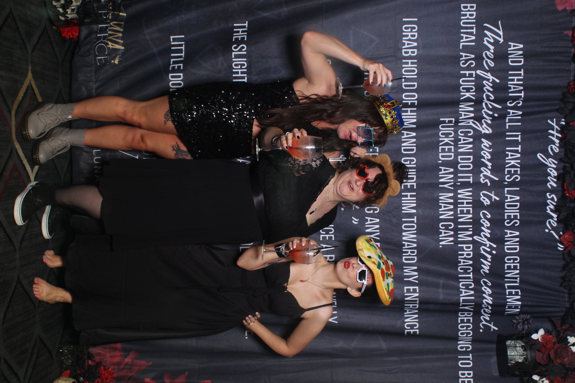 Sinners & Stardust  | View more photos from the event at v1.boothgallery.com/u/HelloPhotoBoothRental/Sinners-Stardust