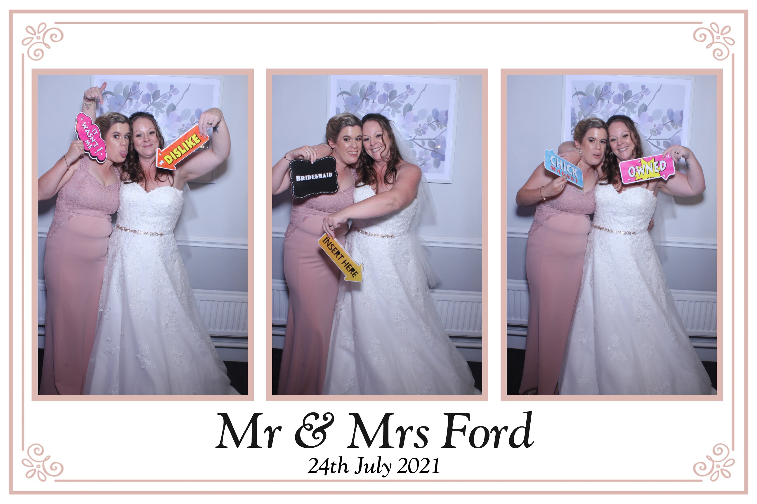 Simon and Gayle's Wedding | View more photos from the event at gallery.imprintphotobooths.co.uk/u/Imprint-Photobooths/Simon-and-Gayles-Wedding