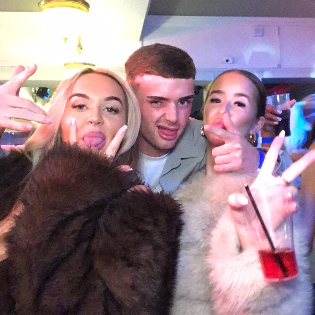 The Garrick Xmas 2025 | View more photos from the event at gallery.intothebooth.co.uk/u/IntoTheBooth/The-Garrick-Xmas-2025