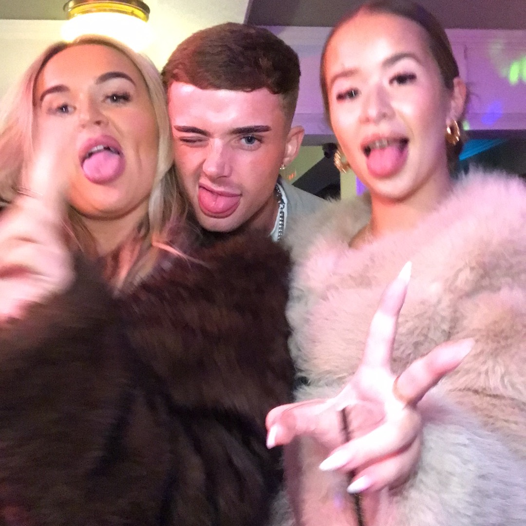 The Garrick Xmas 2025 | View more photos from the event at gallery.intothebooth.co.uk/u/IntoTheBooth/The-Garrick-Xmas-2025