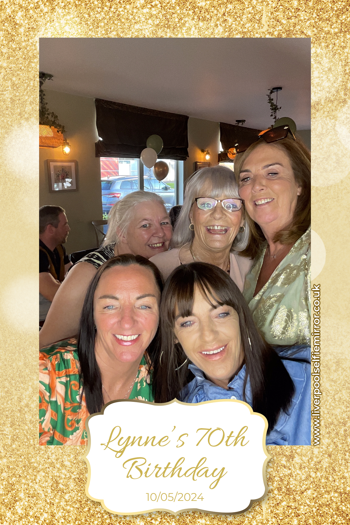 Lynne's 70th Birthday | View more photos from the event at gallery.liverpoolselfiemirror.co.uk/u/LiverpoolSelfieMirror/Lynnes-70th-Birthday
