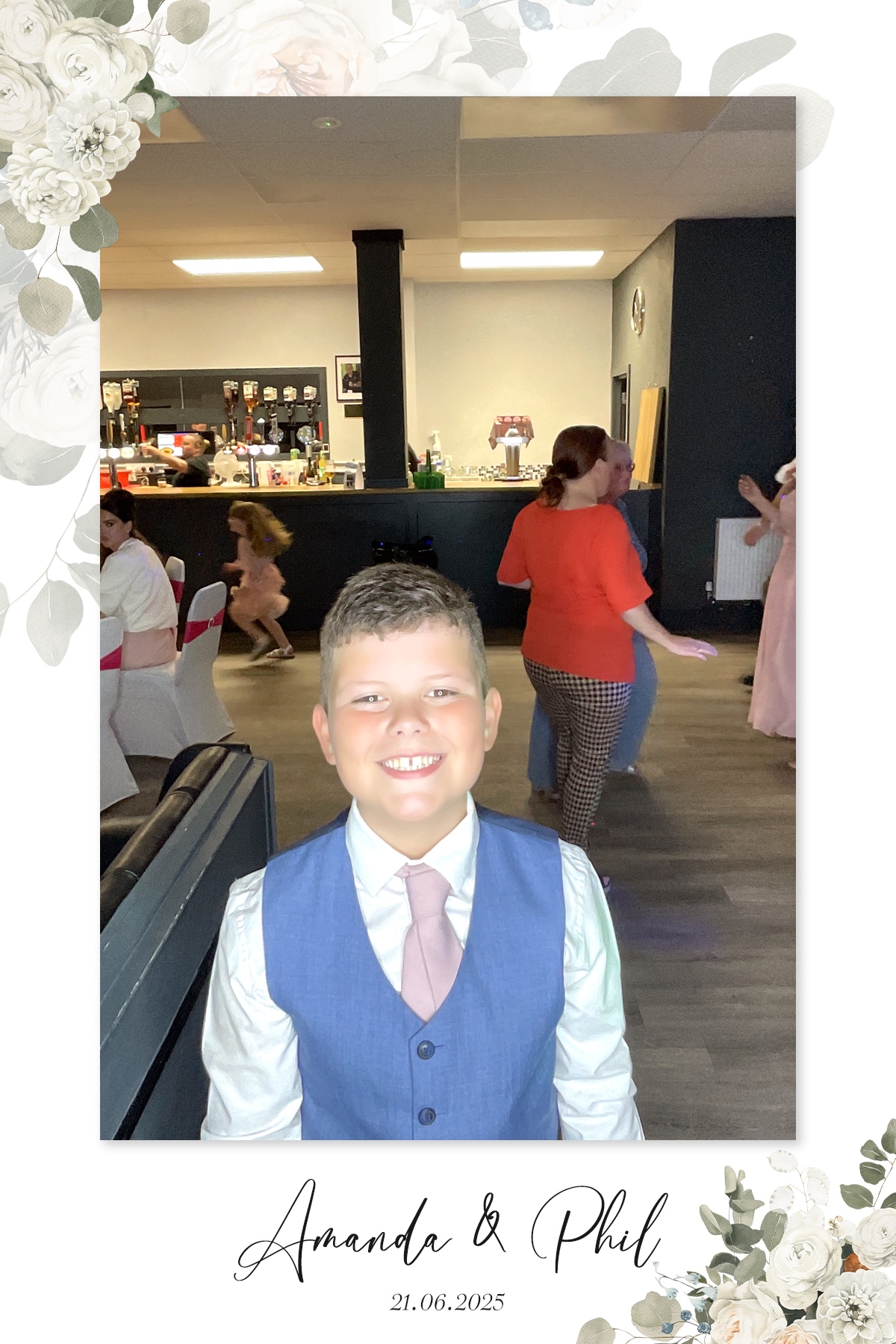 Amanda & Phil's Forever Ever Efter Party | View more photos from the event at gallery.liverpoolselfiemirror.co.uk/u/LiverpoolSelfieMirror/Amanda-Phils-Forever-Ever-Efter-Party