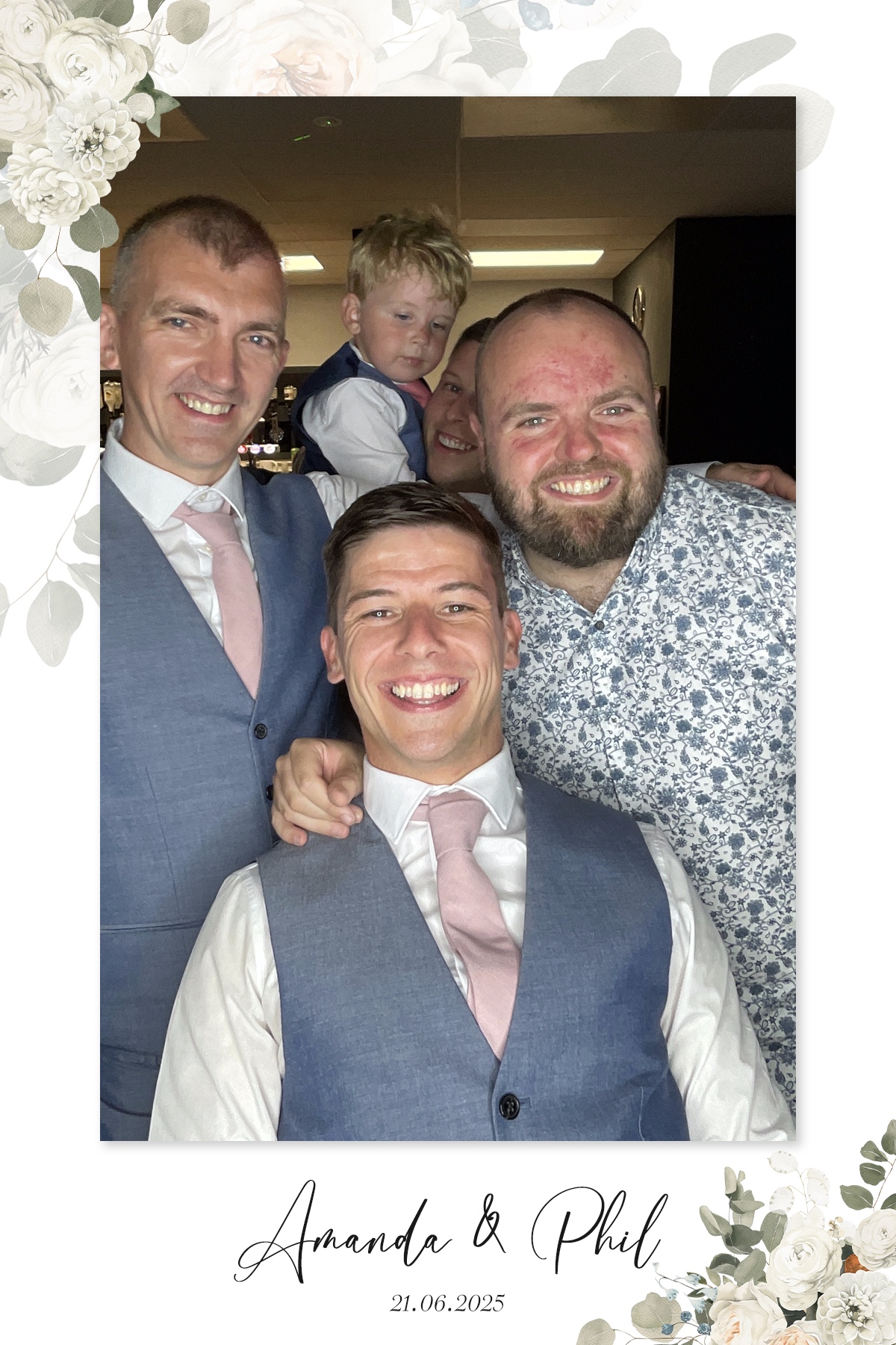 Amanda & Phil's Forever Ever Efter Party | View more photos from the event at gallery.liverpoolselfiemirror.co.uk/u/LiverpoolSelfieMirror/Amanda-Phils-Forever-Ever-Efter-Party