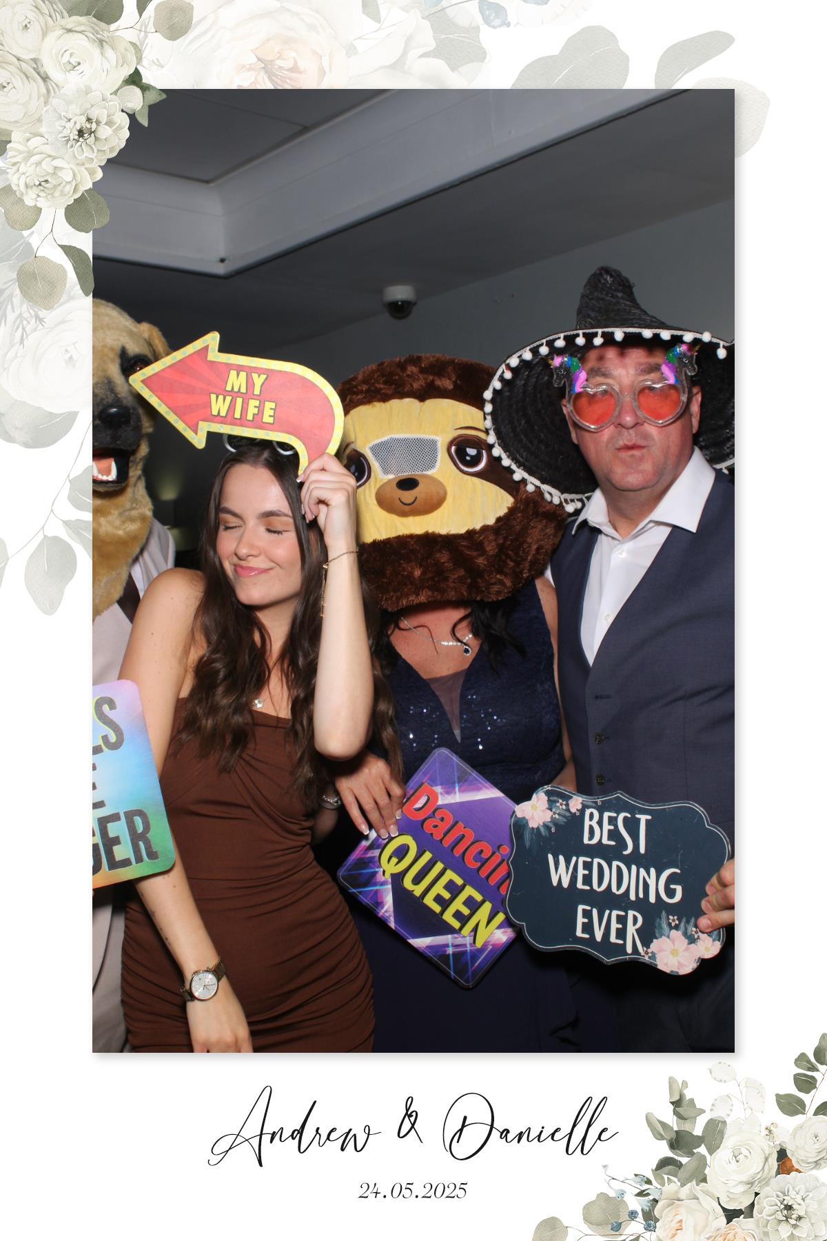 Andrew & Danielle's Wedding | View more photos from the event at gallery.liverpoolselfiemirror.co.uk/u/LiverpoolSelfieMirror/Andrew-Danielles-Wedding