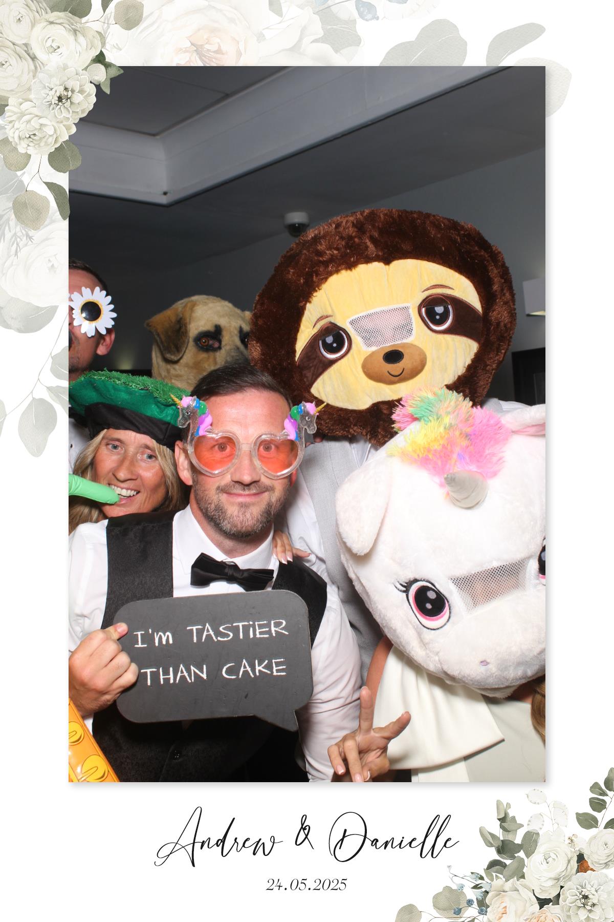 Andrew & Danielle's Wedding | View more photos from the event at gallery.liverpoolselfiemirror.co.uk/u/LiverpoolSelfieMirror/Andrew-Danielles-Wedding
