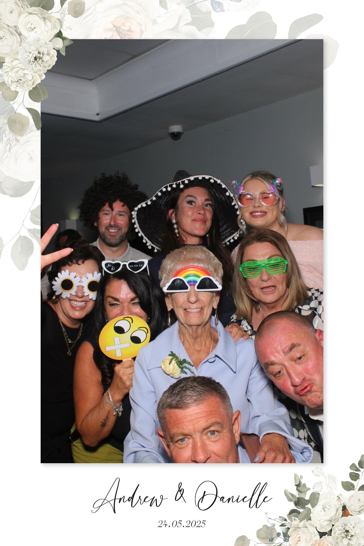 Andrew & Danielle's Wedding | View more photos from the event at gallery.liverpoolselfiemirror.co.uk/u/LiverpoolSelfieMirror/Andrew-Danielles-Wedding