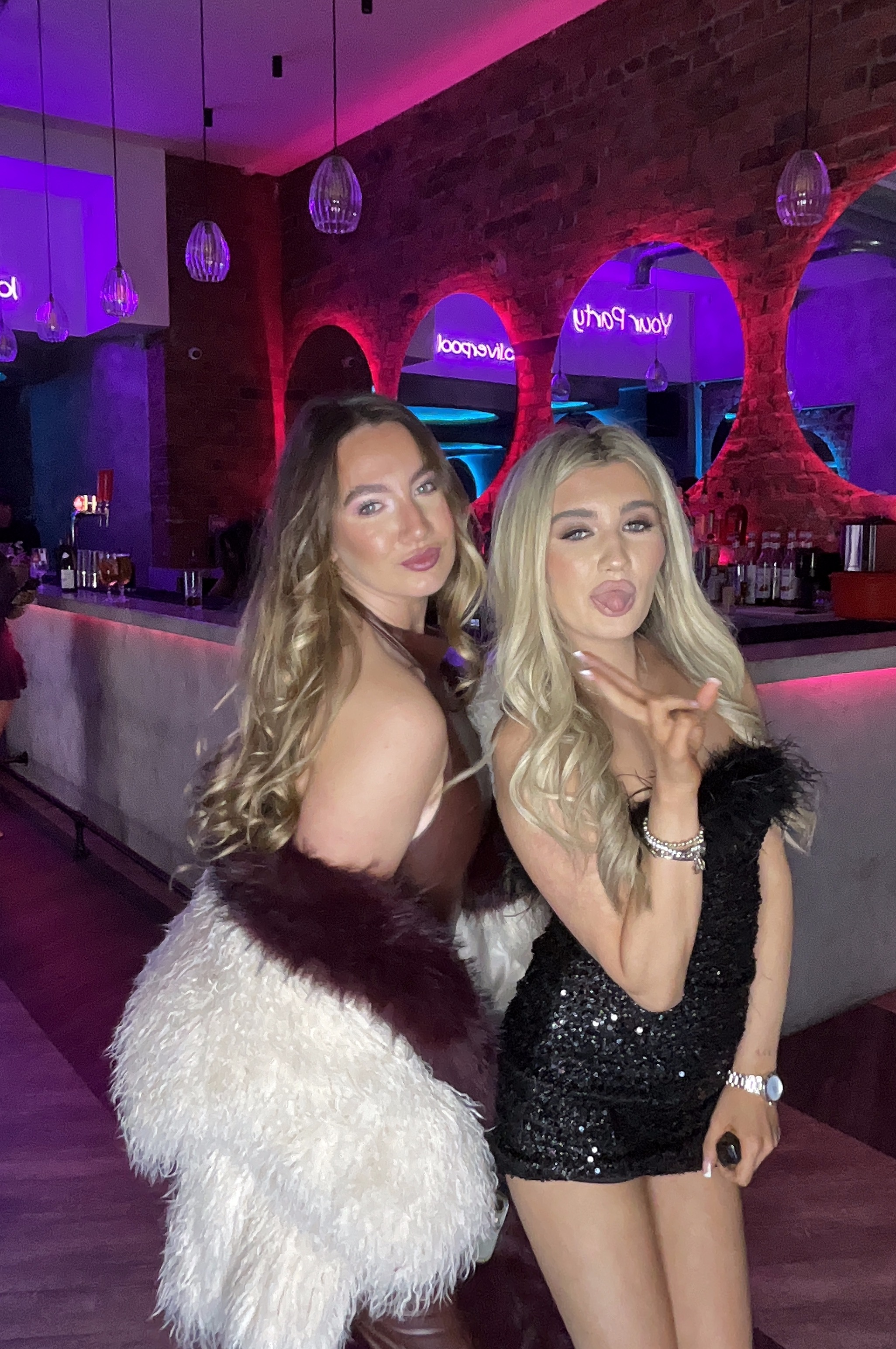 Carina's 21st Birthday | View more photos from the event at gallery.liverpoolselfiemirror.co.uk/u/LiverpoolSelfieMirror/Carinas-21st-Birthday