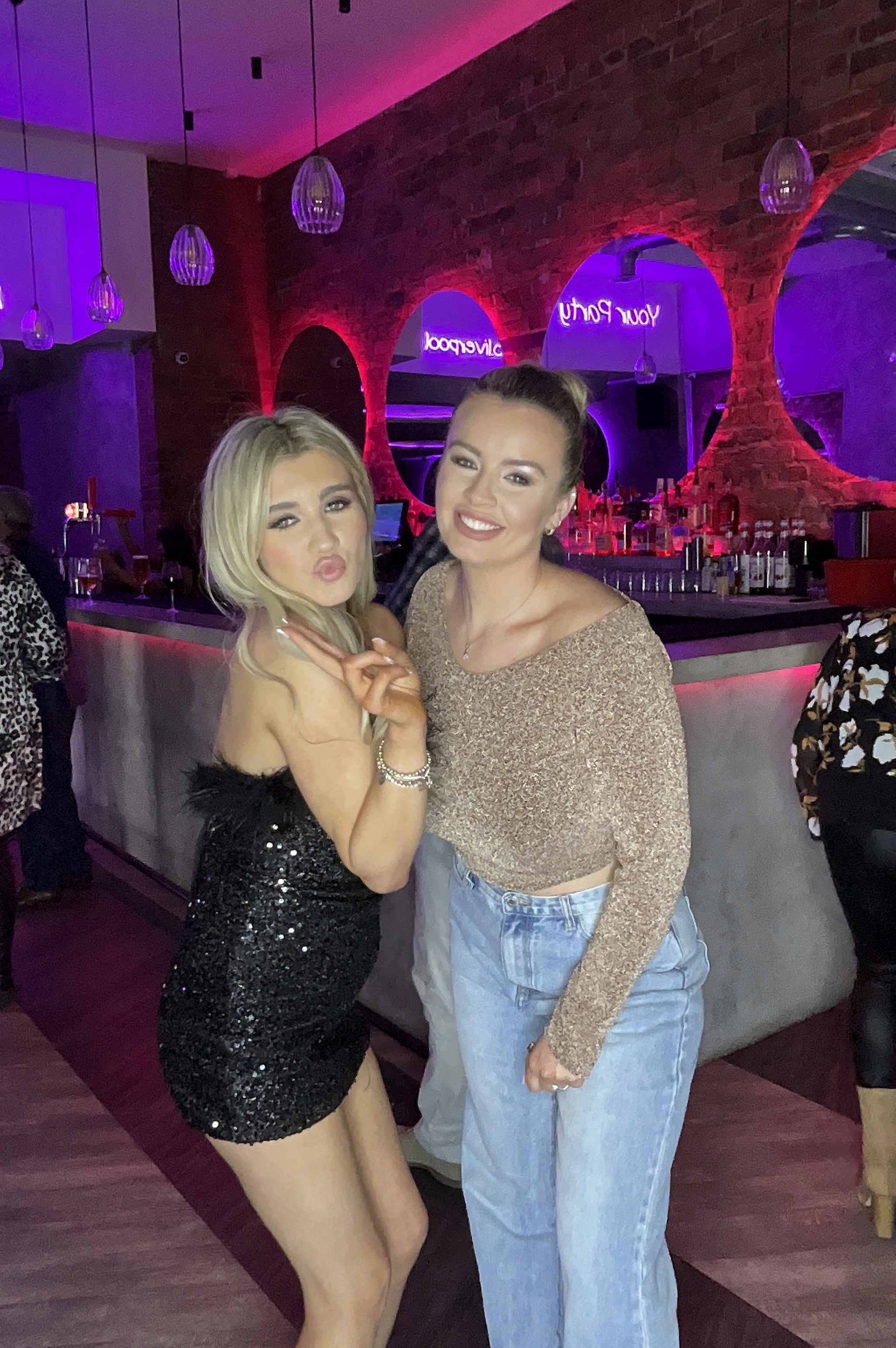 Carina's 21st Birthday | View more photos from the event at gallery.liverpoolselfiemirror.co.uk/u/LiverpoolSelfieMirror/Carinas-21st-Birthday