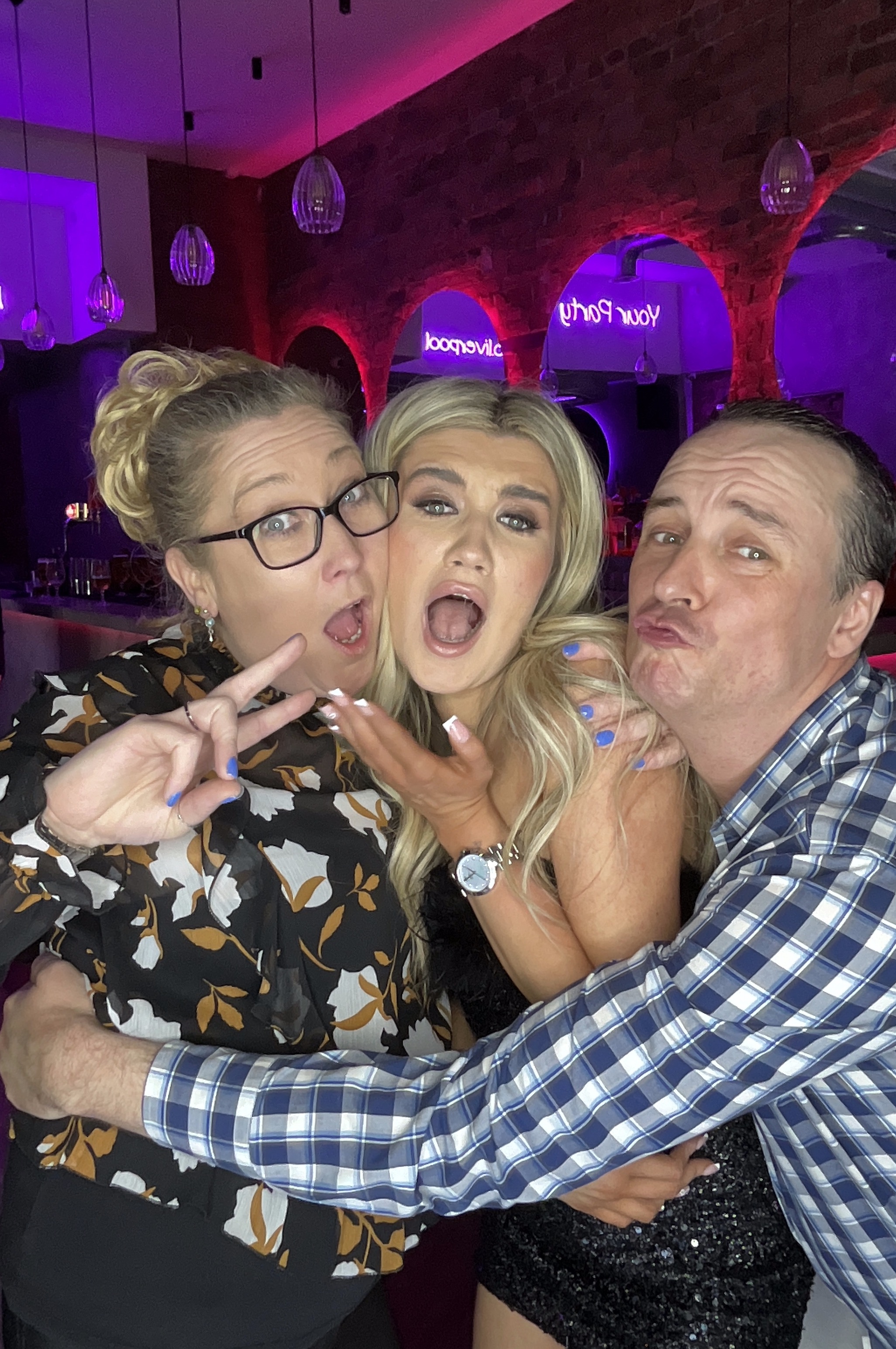 Carina's 21st Birthday | View more photos from the event at gallery.liverpoolselfiemirror.co.uk/u/LiverpoolSelfieMirror/Carinas-21st-Birthday