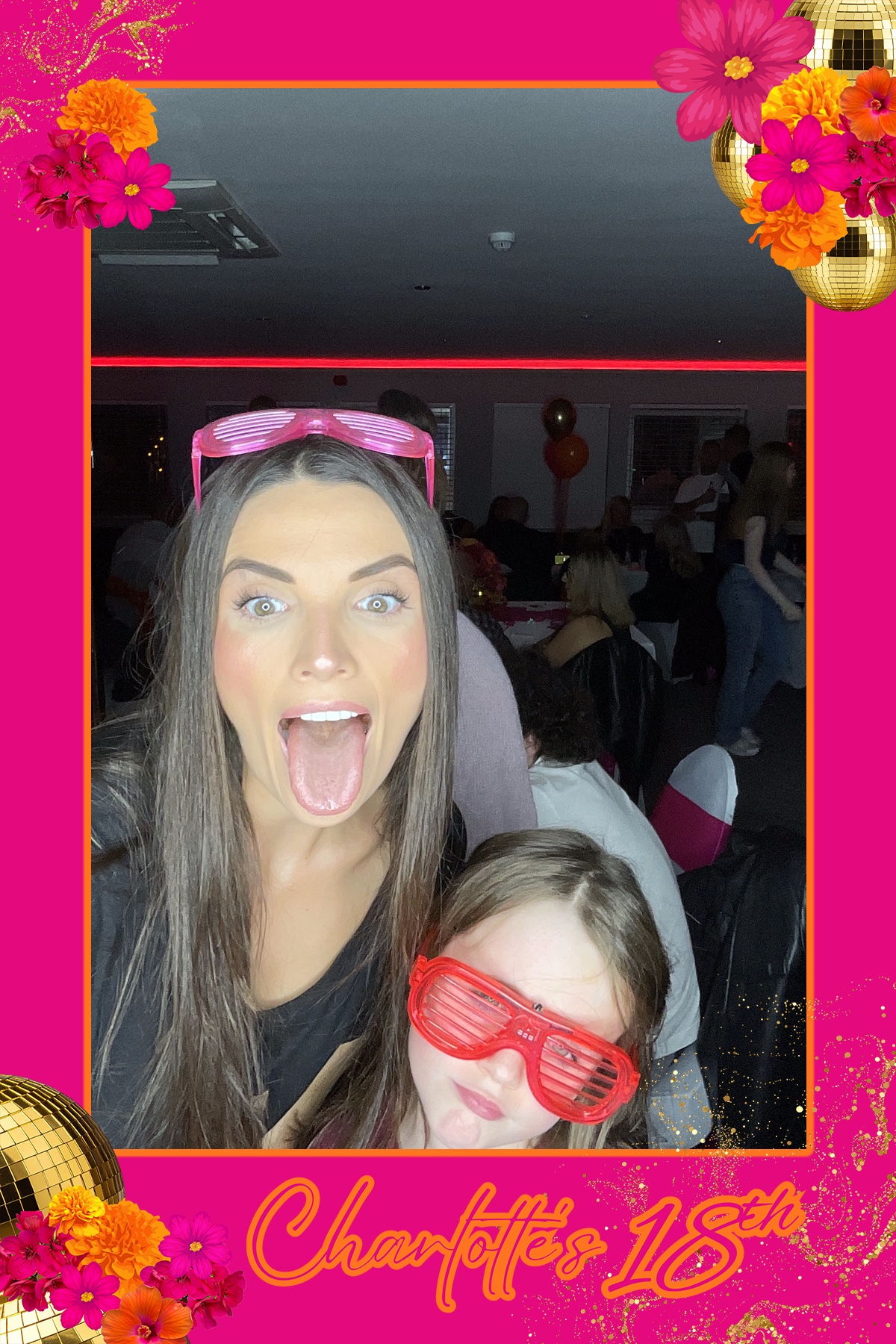 Charlotte's 18th | View more photos from the event at gallery.liverpoolselfiemirror.co.uk/u/LiverpoolSelfieMirror/Charlottes-18th