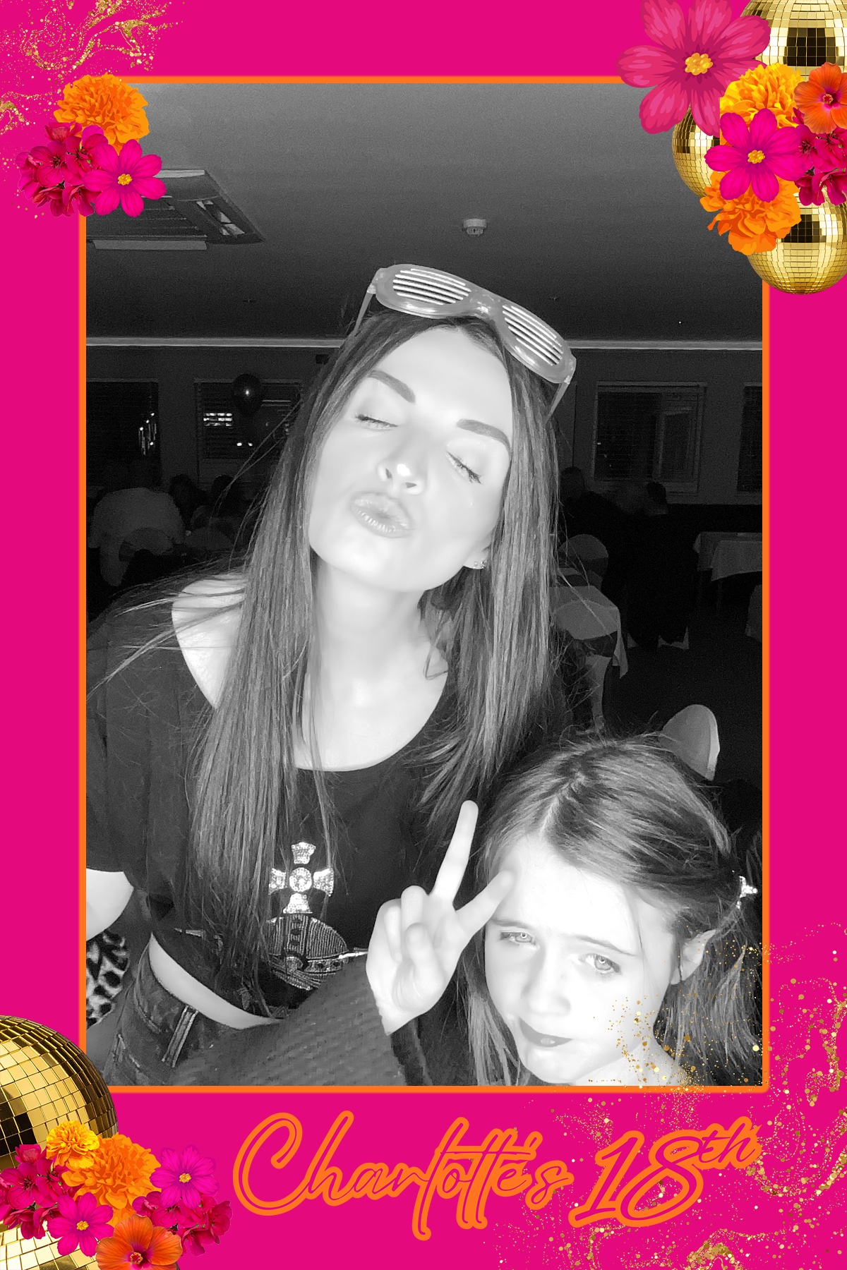 Charlotte's 18th | View more photos from the event at gallery.liverpoolselfiemirror.co.uk/u/LiverpoolSelfieMirror/Charlottes-18th