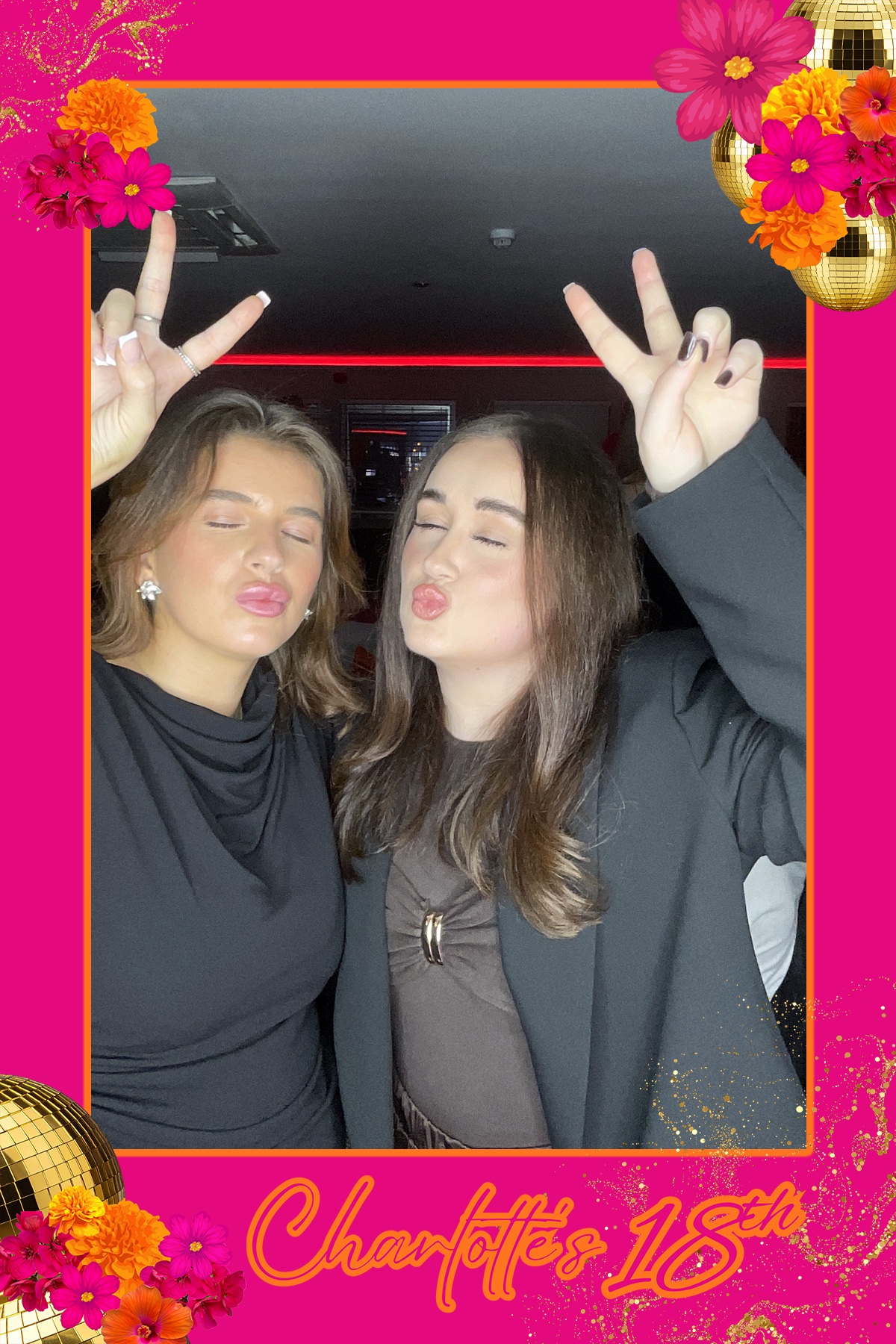 Charlotte's 18th | View more photos from the event at gallery.liverpoolselfiemirror.co.uk/u/LiverpoolSelfieMirror/Charlottes-18th