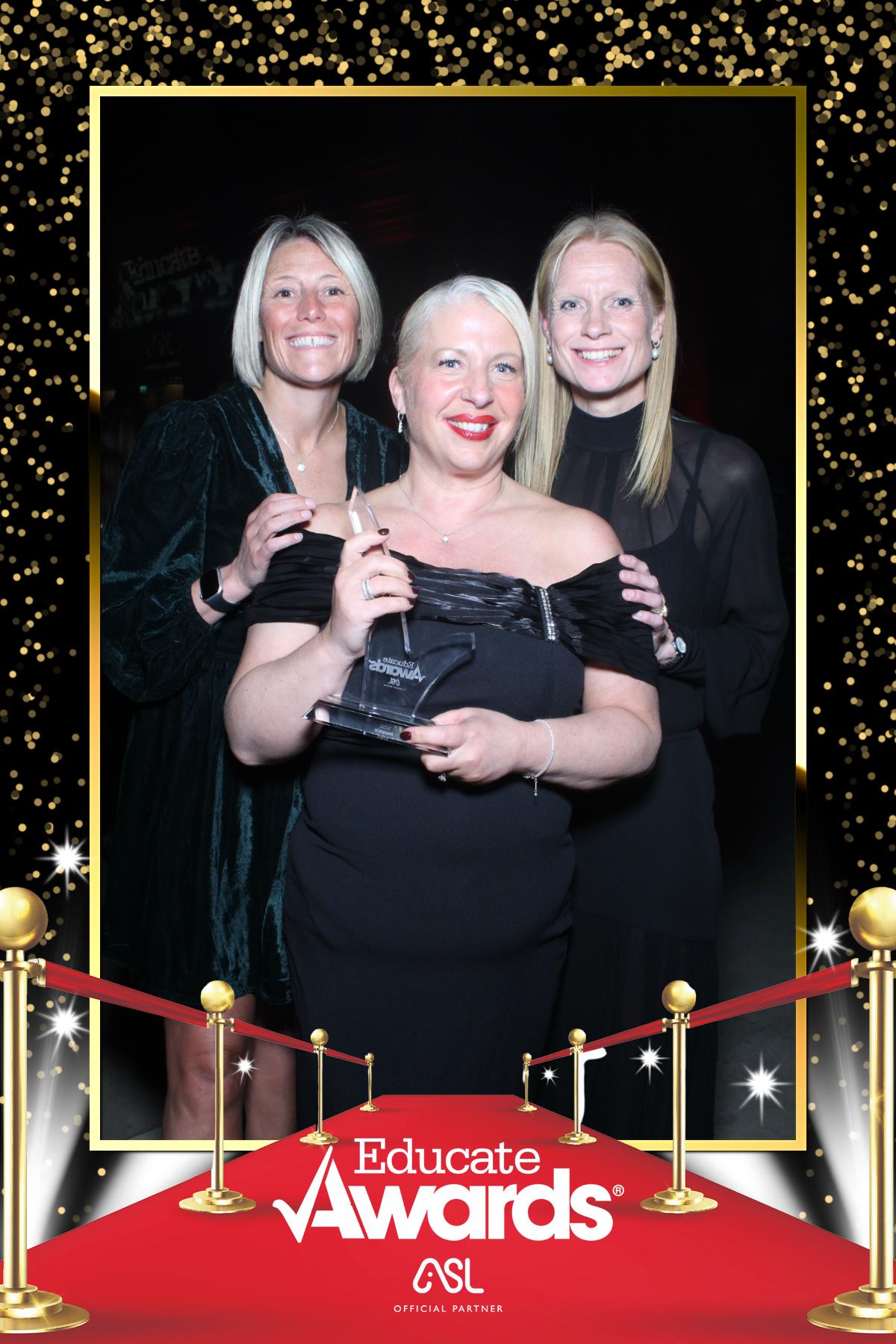 Educate Awards | View more photos from the event at gallery.liverpoolselfiemirror.co.uk/u/LiverpoolSelfieMirror/Educate-Awards