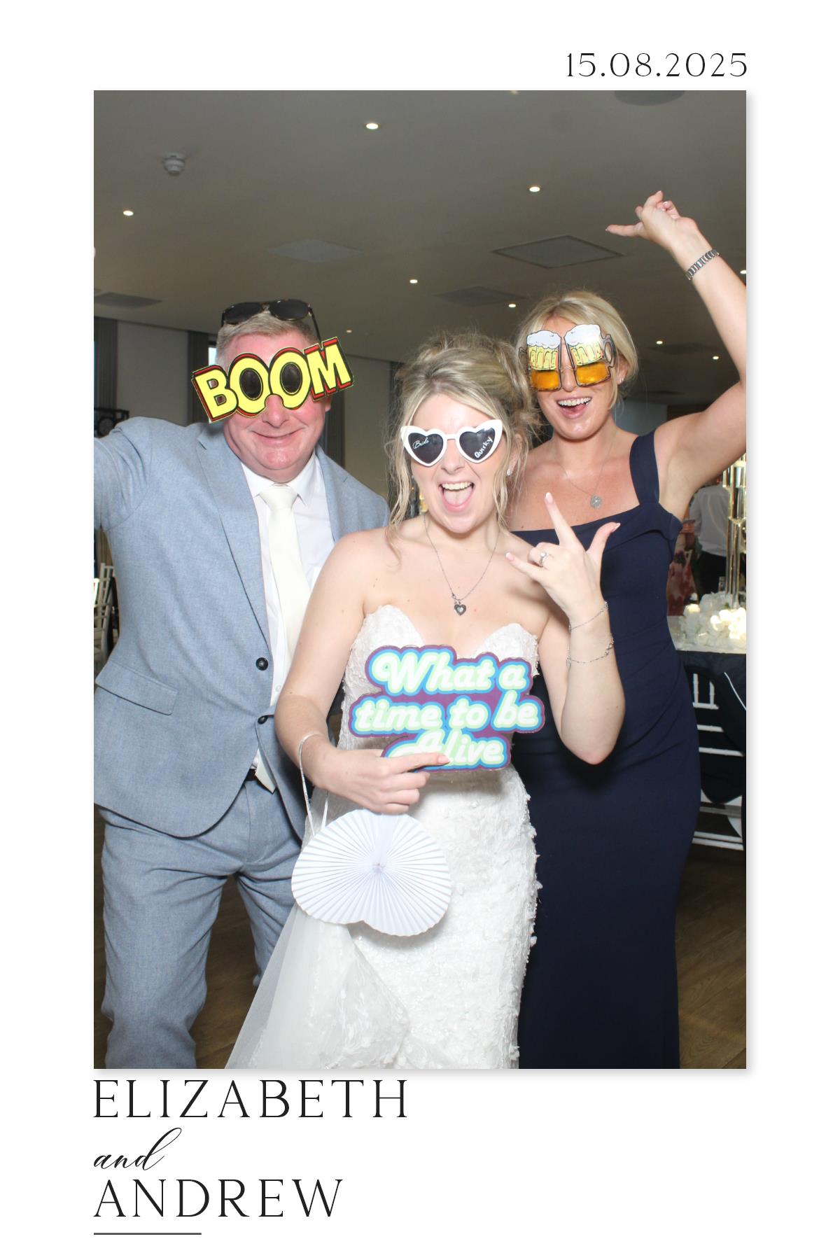 Elizabeth & Andrew's Wedding | View more photos from the event at gallery.liverpoolselfiemirror.co.uk/u/LiverpoolSelfieMirror/Elizabeth-Andrews-Wedding