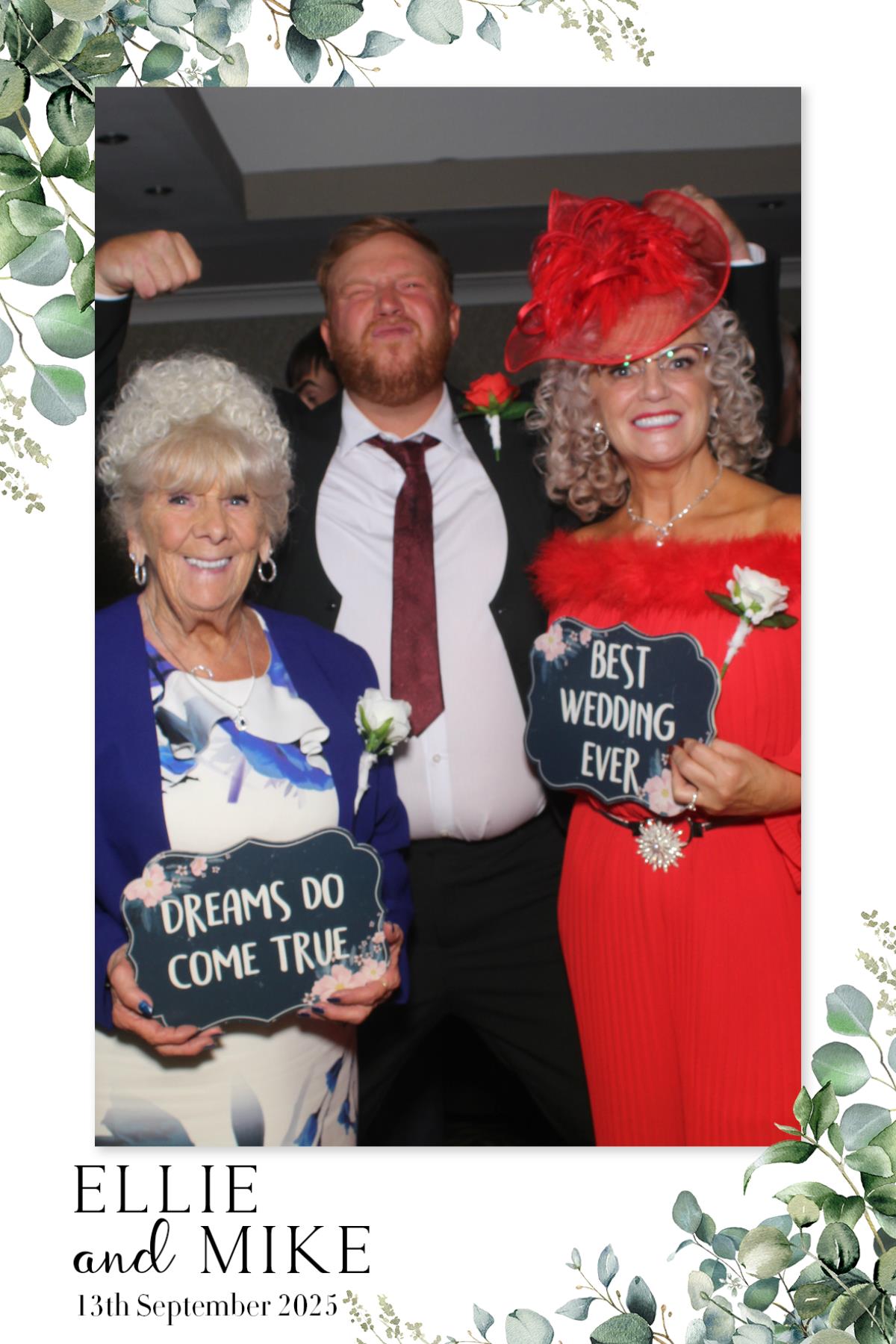 Ellie & Mike's Wedding | View more photos from the event at gallery.liverpoolselfiemirror.co.uk/u/LiverpoolSelfieMirror/Ellie-Mikes-Wedding