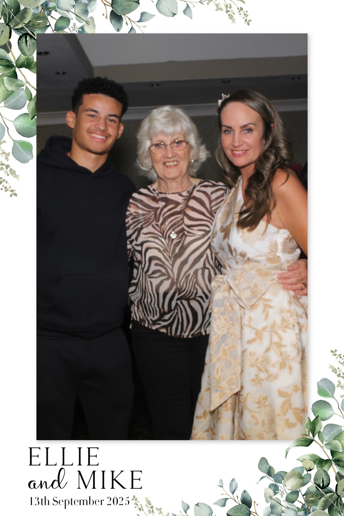 Ellie & Mike's Wedding | View more photos from the event at gallery.liverpoolselfiemirror.co.uk/u/LiverpoolSelfieMirror/Ellie-Mikes-Wedding