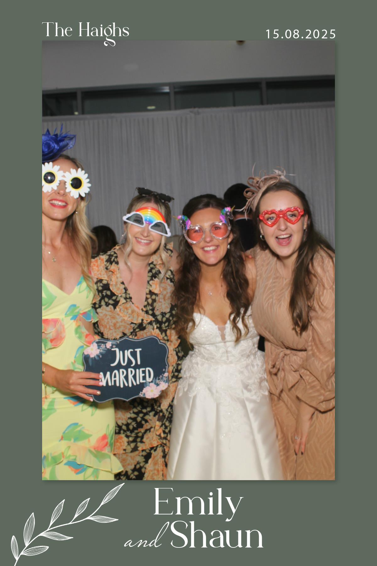Emily & Shaun's Wedding | View more photos from the event at gallery.liverpoolselfiemirror.co.uk/u/LiverpoolSelfieMirror/Emily-Shauns-Wedding