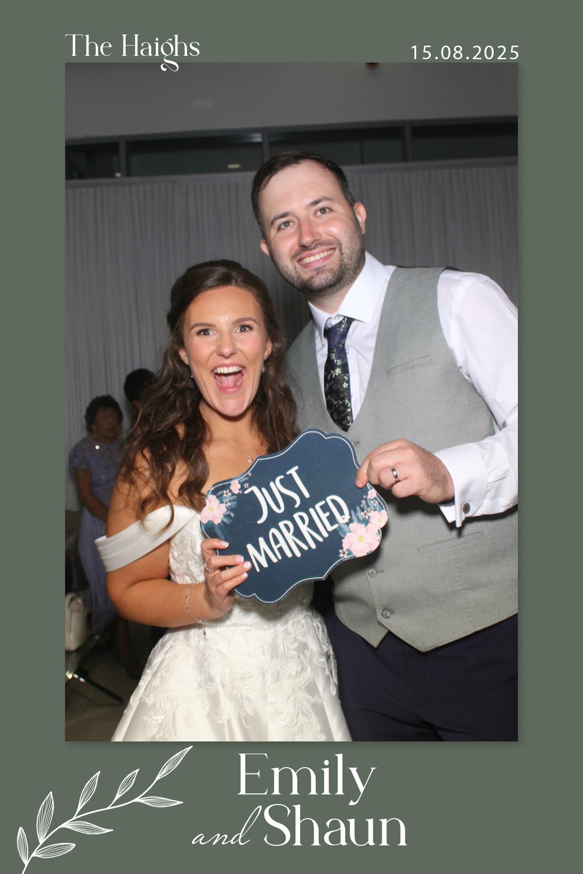 Emily & Shaun's Wedding | View more photos from the event at gallery.liverpoolselfiemirror.co.uk/u/LiverpoolSelfieMirror/Emily-Shauns-Wedding