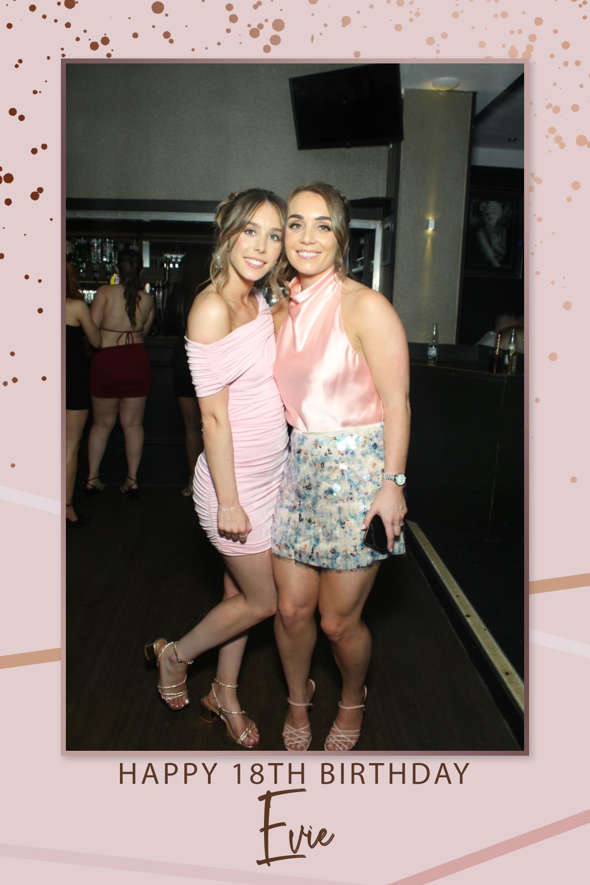 Evie's 18th Birthday | View more photos from the event at gallery.liverpoolselfiemirror.co.uk/u/LiverpoolSelfieMirror/Evies-18th-Birthday