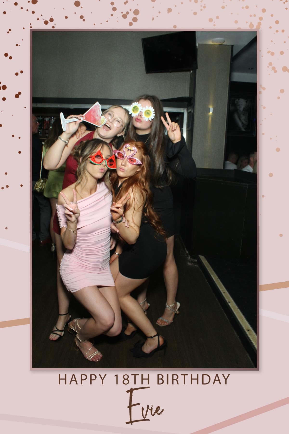 Evie's 18th Birthday | View more photos from the event at gallery.liverpoolselfiemirror.co.uk/u/LiverpoolSelfieMirror/Evies-18th-Birthday
