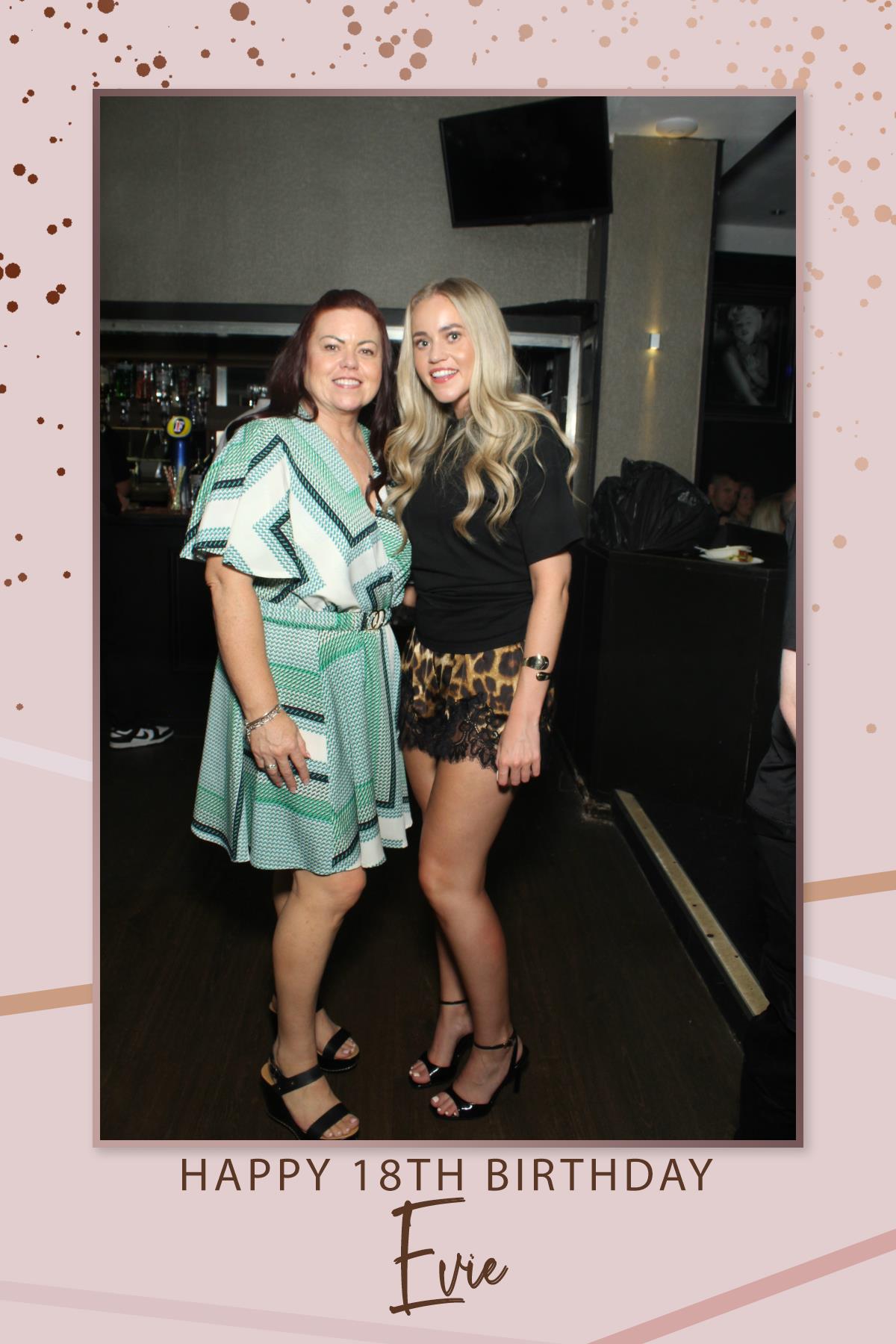 Evie's 18th Birthday | View more photos from the event at gallery.liverpoolselfiemirror.co.uk/u/LiverpoolSelfieMirror/Evies-18th-Birthday