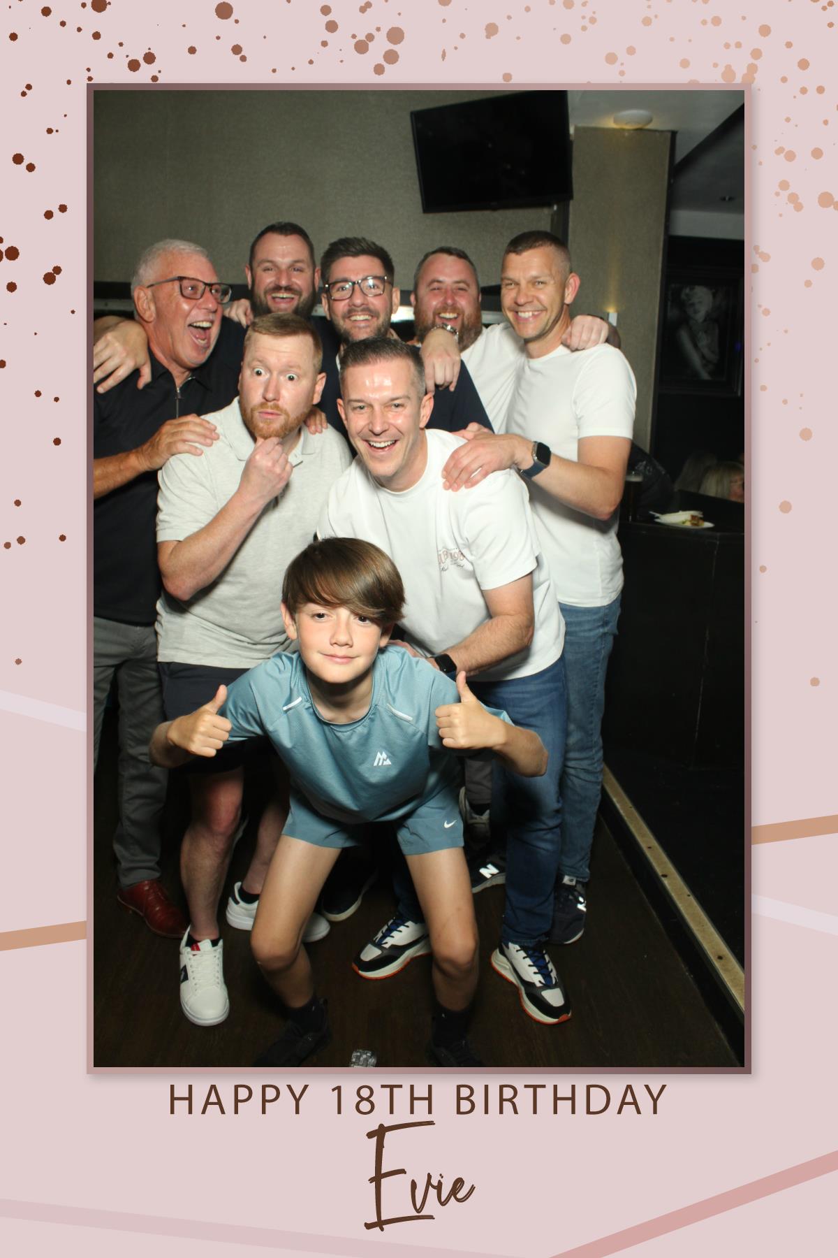 Evie's 18th Birthday | View more photos from the event at gallery.liverpoolselfiemirror.co.uk/u/LiverpoolSelfieMirror/Evies-18th-Birthday