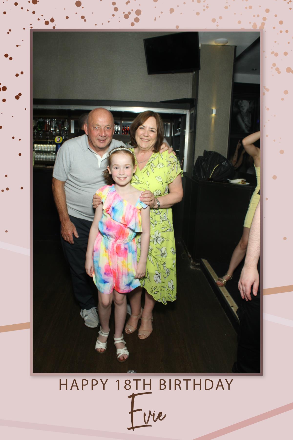 Evie's 18th Birthday | View more photos from the event at gallery.liverpoolselfiemirror.co.uk/u/LiverpoolSelfieMirror/Evies-18th-Birthday