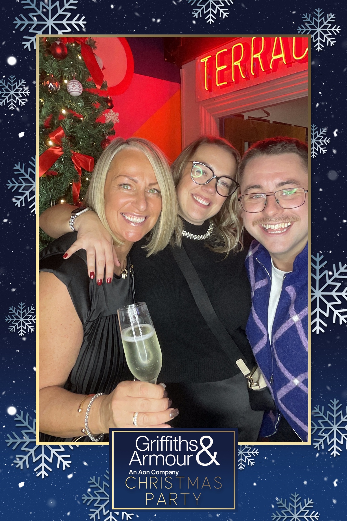 Griffiths & Armour Christmas Party | View more photos from the event at gallery.liverpoolselfiemirror.co.uk/u/LiverpoolSelfieMirror/Griffiths-Armour-Christmas-Party-1