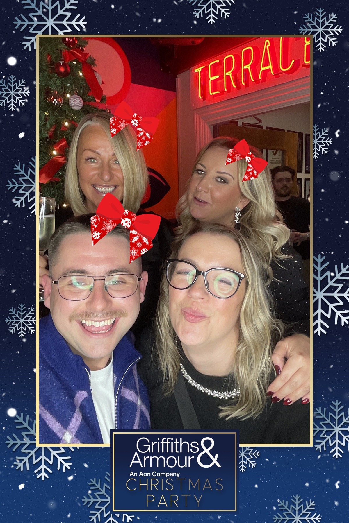 Griffiths & Armour Christmas Party | View more photos from the event at gallery.liverpoolselfiemirror.co.uk/u/LiverpoolSelfieMirror/Griffiths-Armour-Christmas-Party-1