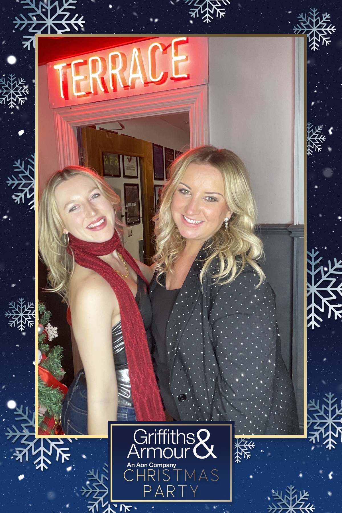 Griffiths & Armour Christmas Party | View more photos from the event at gallery.liverpoolselfiemirror.co.uk/u/LiverpoolSelfieMirror/Griffiths-Armour-Christmas-Party-1